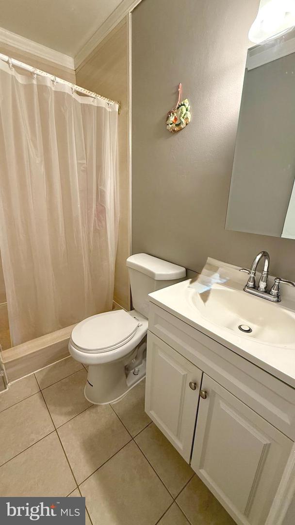 2441 WINDBREAK DR, ALEXANDRIA, Virginia 22306, 3 Bedrooms Bedrooms, ,2 BathroomsBathrooms,Residential,For sale,2441 WINDBREAK DR,VAFX2266000 MLS # VAFX2266000