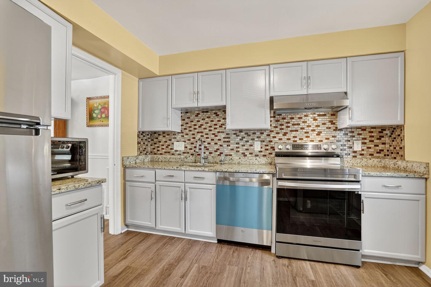 2441 WINDBREAK DR, ALEXANDRIA, Virginia 22306, 3 Bedrooms Bedrooms, ,2 BathroomsBathrooms,Residential,For sale,2441 WINDBREAK DR,VAFX2266000 MLS # VAFX2266000