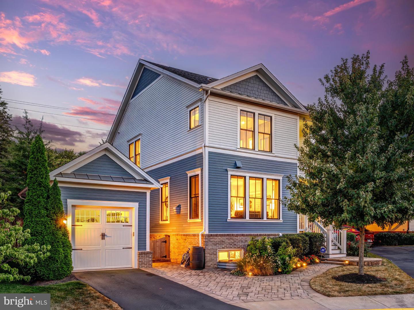 802 VINE ST, HERNDON, Virginia 20170, 4 Bedrooms Bedrooms, ,3 BathroomsBathrooms,Residential,For sale,802 VINE ST,VAFX2266076 MLS # VAFX2266076