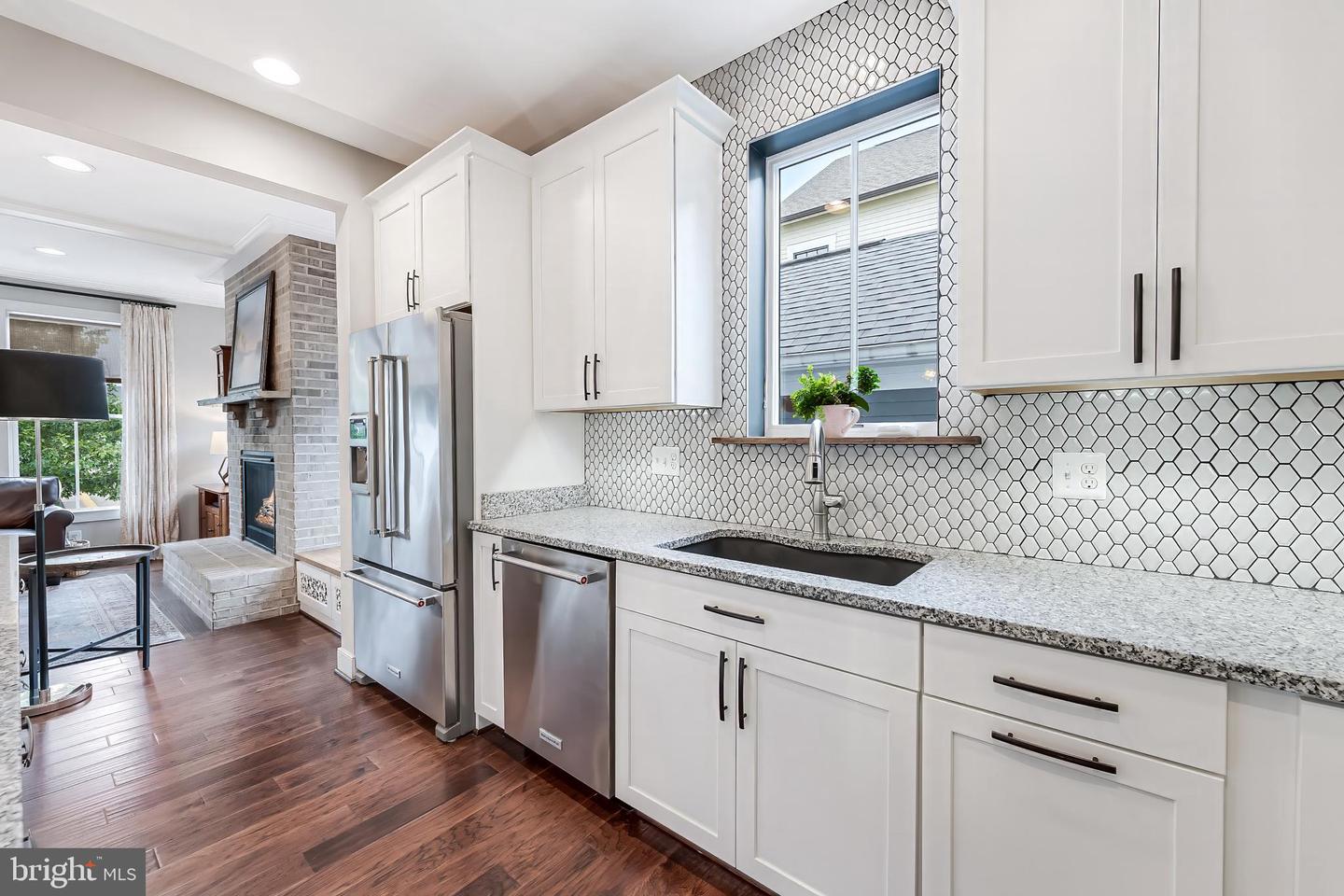 802 VINE ST, HERNDON, Virginia 20170, 4 Bedrooms Bedrooms, ,3 BathroomsBathrooms,Residential,For sale,802 VINE ST,VAFX2266076 MLS # VAFX2266076