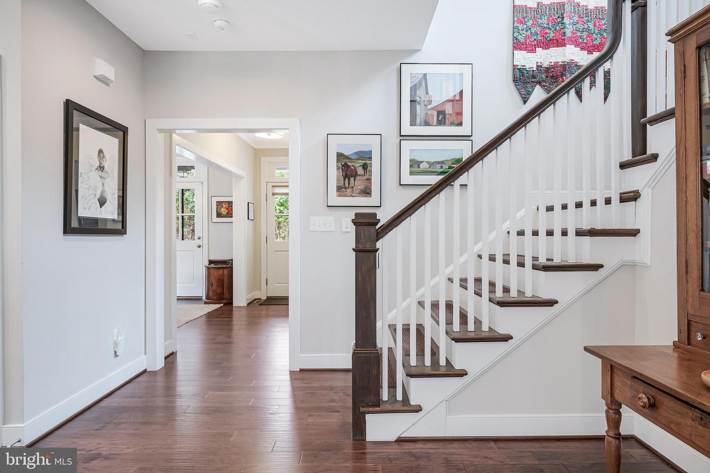 802 VINE ST, HERNDON, Virginia 20170, 4 Bedrooms Bedrooms, ,3 BathroomsBathrooms,Residential,For sale,802 VINE ST,VAFX2266076 MLS # VAFX2266076