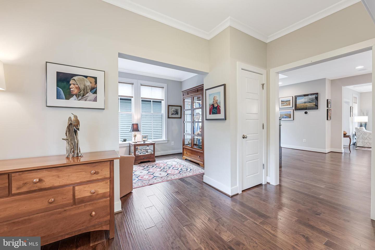 802 VINE ST, HERNDON, Virginia 20170, 4 Bedrooms Bedrooms, ,3 BathroomsBathrooms,Residential,For sale,802 VINE ST,VAFX2266076 MLS # VAFX2266076