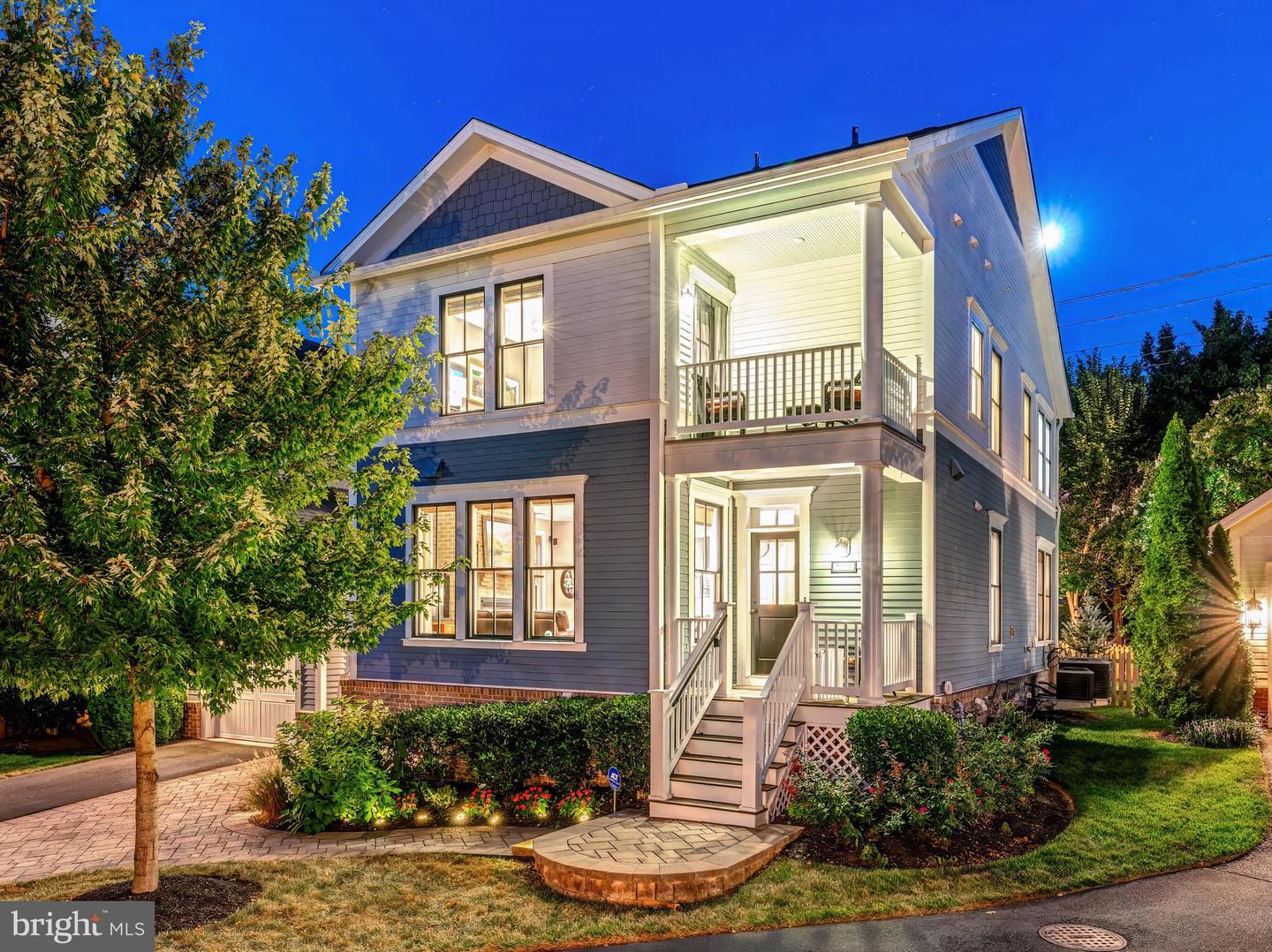 802 VINE ST, HERNDON, Virginia 20170, 4 Bedrooms Bedrooms, ,3 BathroomsBathrooms,Residential,For sale,802 VINE ST,VAFX2266076 MLS # VAFX2266076