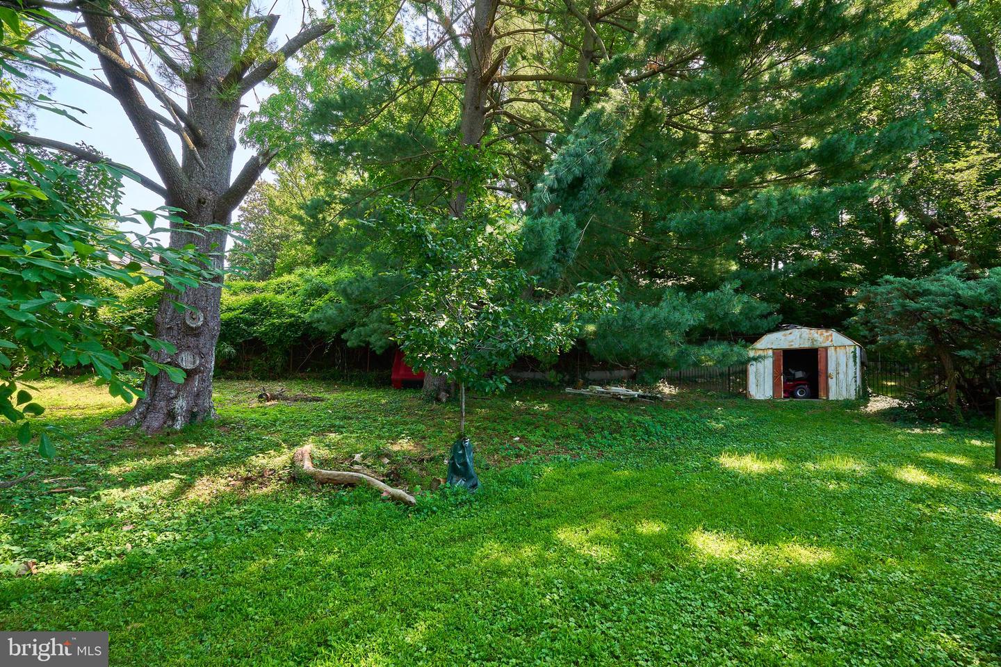 5255 32ND ST N, ARLINGTON, Virginia 22207, 5 Bedrooms Bedrooms, ,3 BathroomsBathrooms,Residential,For sale,5255 32ND ST N,VAAR2063472 MLS # VAAR2063472