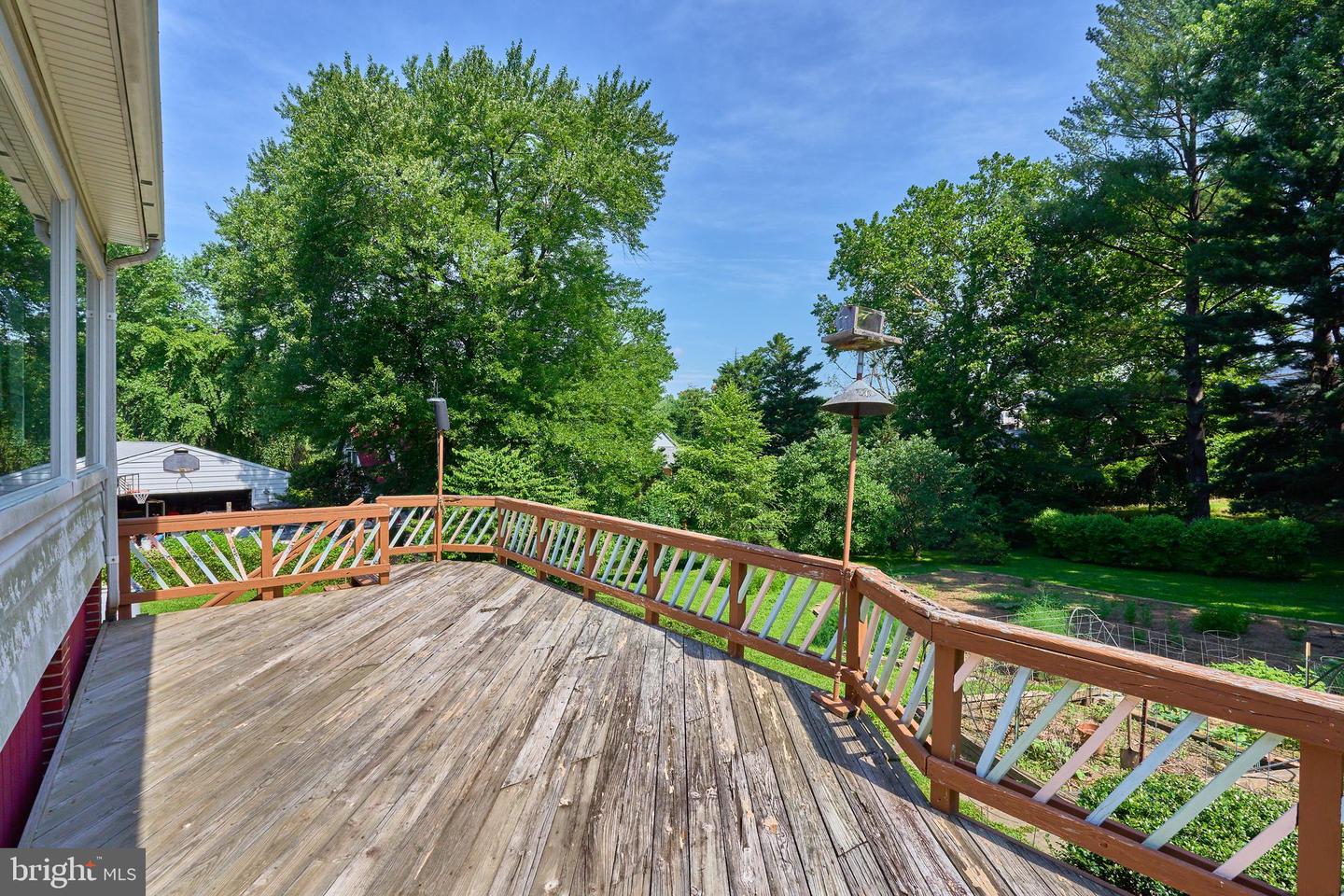 5255 32ND ST N, ARLINGTON, Virginia 22207, 5 Bedrooms Bedrooms, ,3 BathroomsBathrooms,Residential,For sale,5255 32ND ST N,VAAR2063472 MLS # VAAR2063472