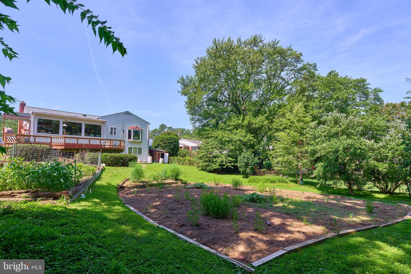 5255 32ND ST N, ARLINGTON, Virginia 22207, 5 Bedrooms Bedrooms, ,3 BathroomsBathrooms,Residential,For sale,5255 32ND ST N,VAAR2063472 MLS # VAAR2063472