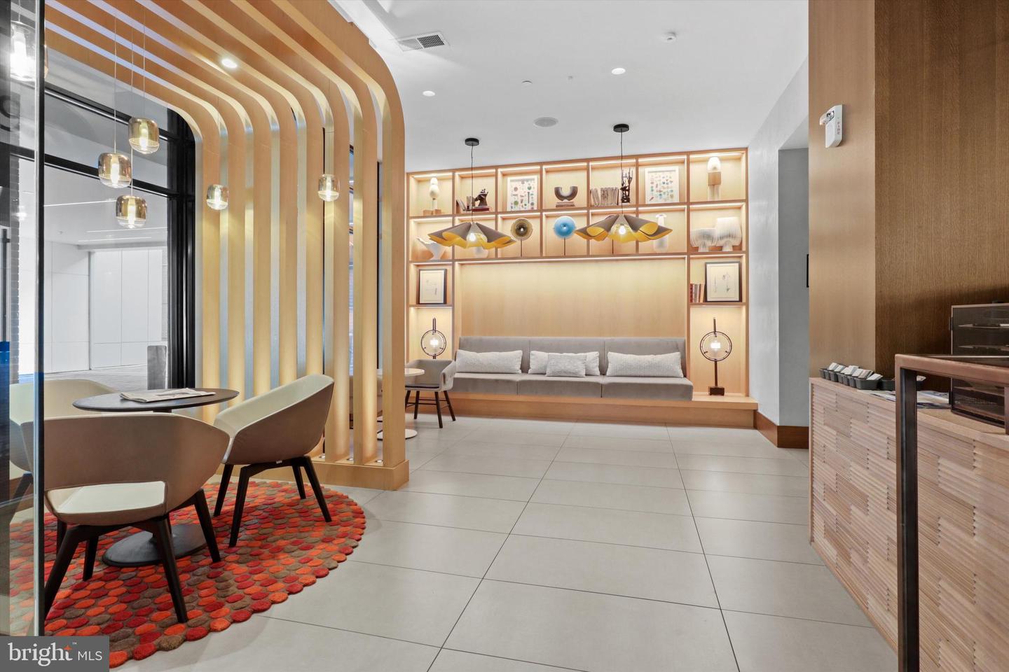 925 N FAIRFAX ST #102, ALEXANDRIA, Virginia 22314, 2 Bedrooms Bedrooms, ,2 BathroomsBathrooms,Residential,For sale,925 N FAIRFAX ST #102,VAAX2049550 MLS # VAAX2049550