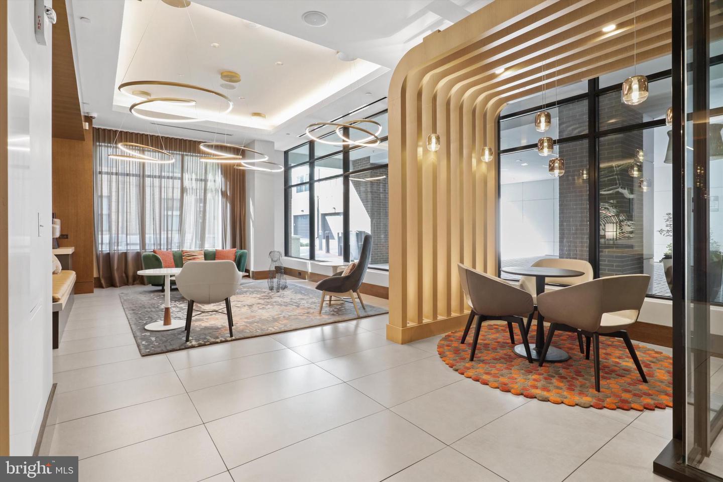 925 N FAIRFAX ST #102, ALEXANDRIA, Virginia 22314, 2 Bedrooms Bedrooms, ,2 BathroomsBathrooms,Residential,For sale,925 N FAIRFAX ST #102,VAAX2049550 MLS # VAAX2049550