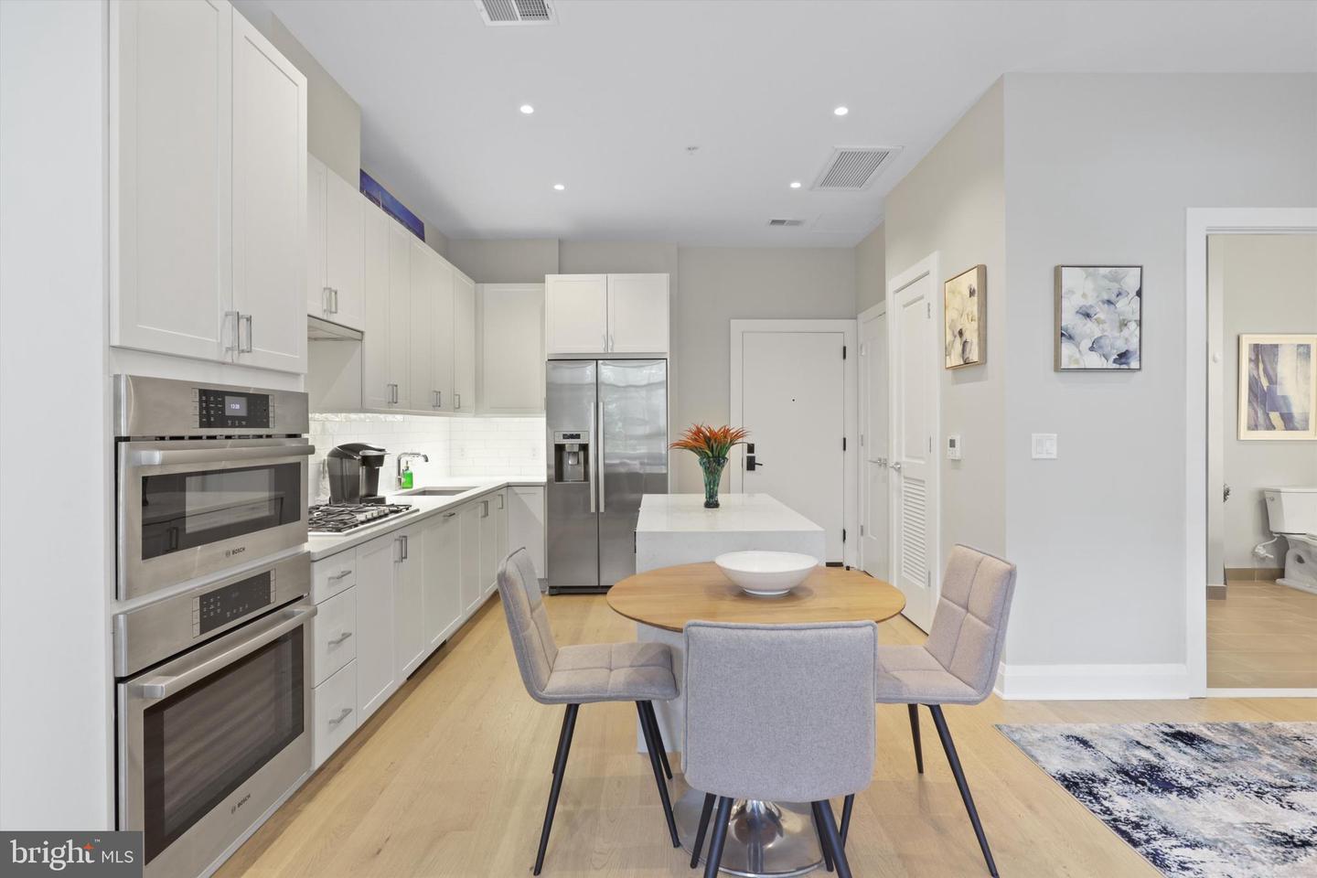 925 N FAIRFAX ST #102, ALEXANDRIA, Virginia 22314, 2 Bedrooms Bedrooms, ,2 BathroomsBathrooms,Residential,For sale,925 N FAIRFAX ST #102,VAAX2049550 MLS # VAAX2049550