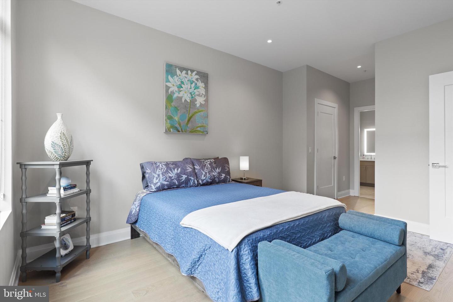 925 N FAIRFAX ST #102, ALEXANDRIA, Virginia 22314, 2 Bedrooms Bedrooms, ,2 BathroomsBathrooms,Residential,For sale,925 N FAIRFAX ST #102,VAAX2049550 MLS # VAAX2049550