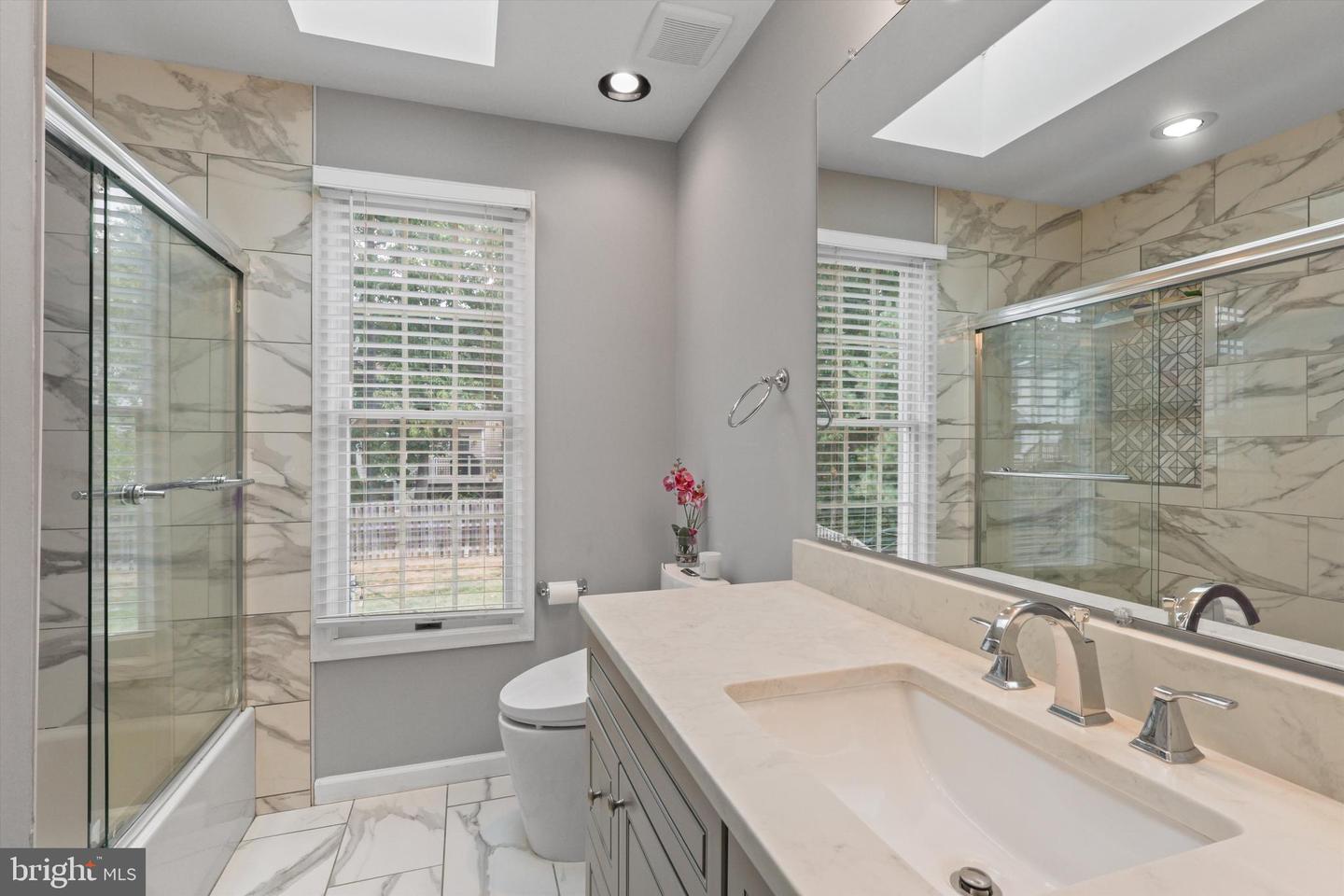 6488 PALISADES DR, CENTREVILLE, Virginia 20121, 4 Bedrooms Bedrooms, ,3 BathroomsBathrooms,Residential,For sale,6488 PALISADES DR,VAFX2267118 MLS # VAFX2267118