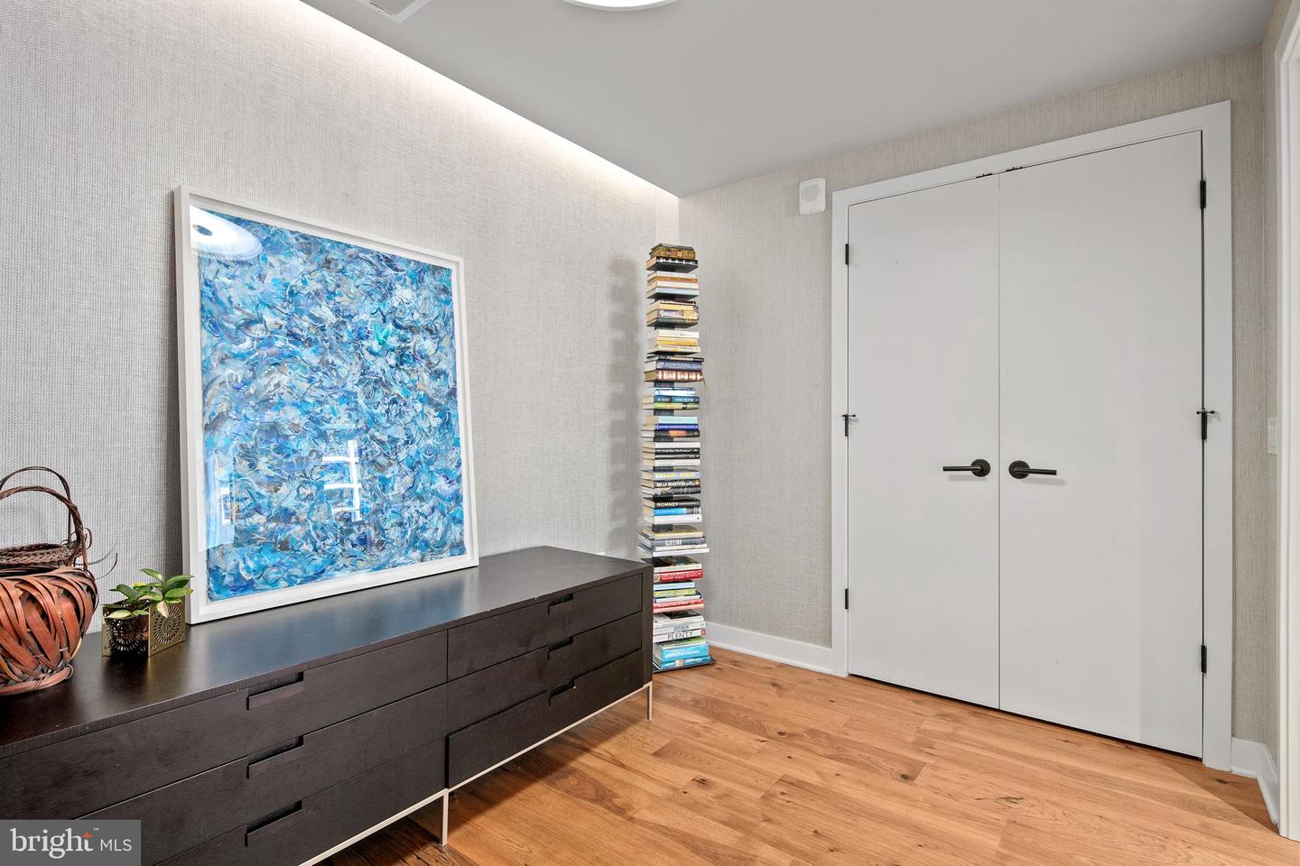 1781 N PIERCE ST #702, ARLINGTON, Virginia 22209, 2 Bedrooms Bedrooms, ,2 BathroomsBathrooms,Residential,For sale,1781 N PIERCE ST #702,VAAR2063730 MLS # VAAR2063730