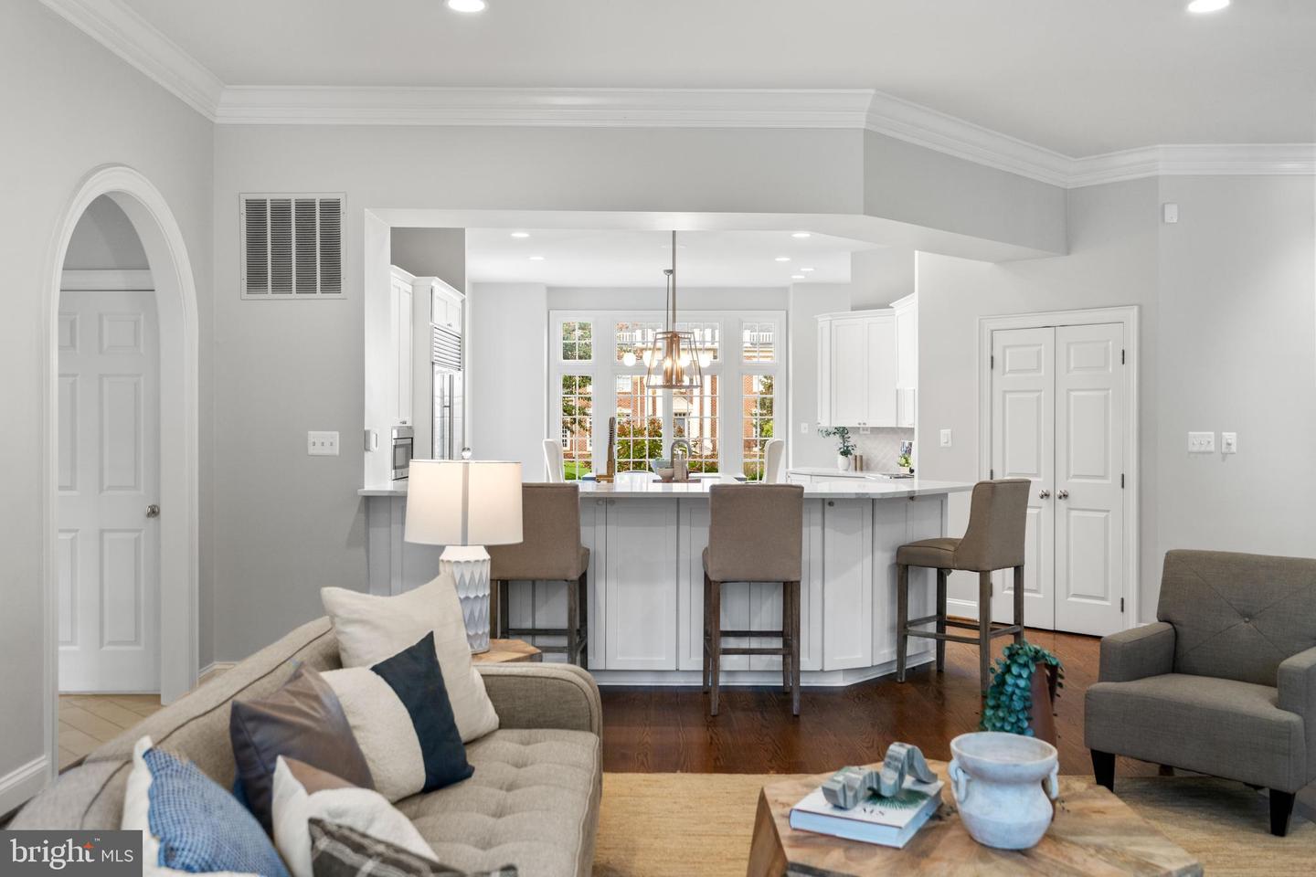 7795 GLENHAVEN CT, MCLEAN, Virginia 22102, 5 Bedrooms Bedrooms, ,5 BathroomsBathrooms,Residential,For sale,7795 GLENHAVEN CT,VAFX2267696 MLS # VAFX2267696