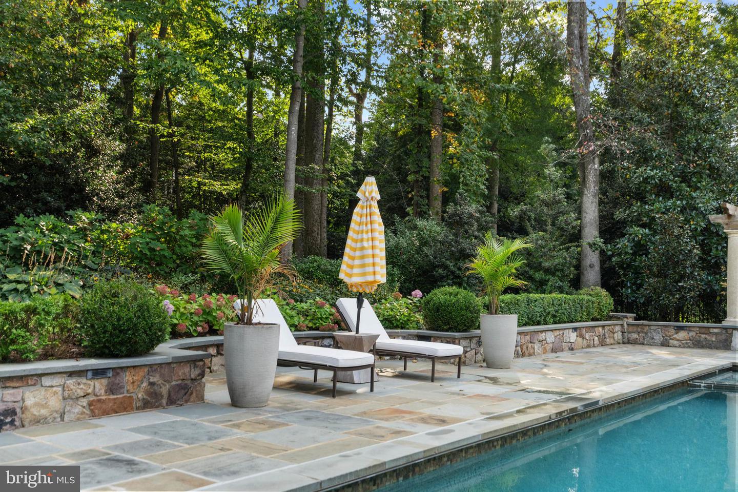 7795 GLENHAVEN CT, MCLEAN, Virginia 22102, 5 Bedrooms Bedrooms, ,5 BathroomsBathrooms,Residential,For sale,7795 GLENHAVEN CT,VAFX2267696 MLS # VAFX2267696