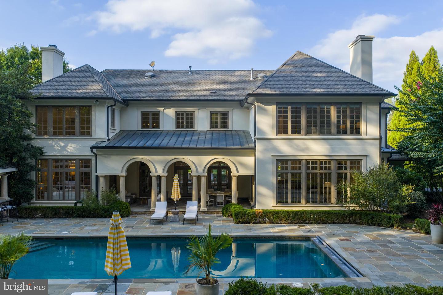 7795 GLENHAVEN CT, MCLEAN, Virginia 22102, 5 Bedrooms Bedrooms, ,5 BathroomsBathrooms,Residential,For sale,7795 GLENHAVEN CT,VAFX2267696 MLS # VAFX2267696