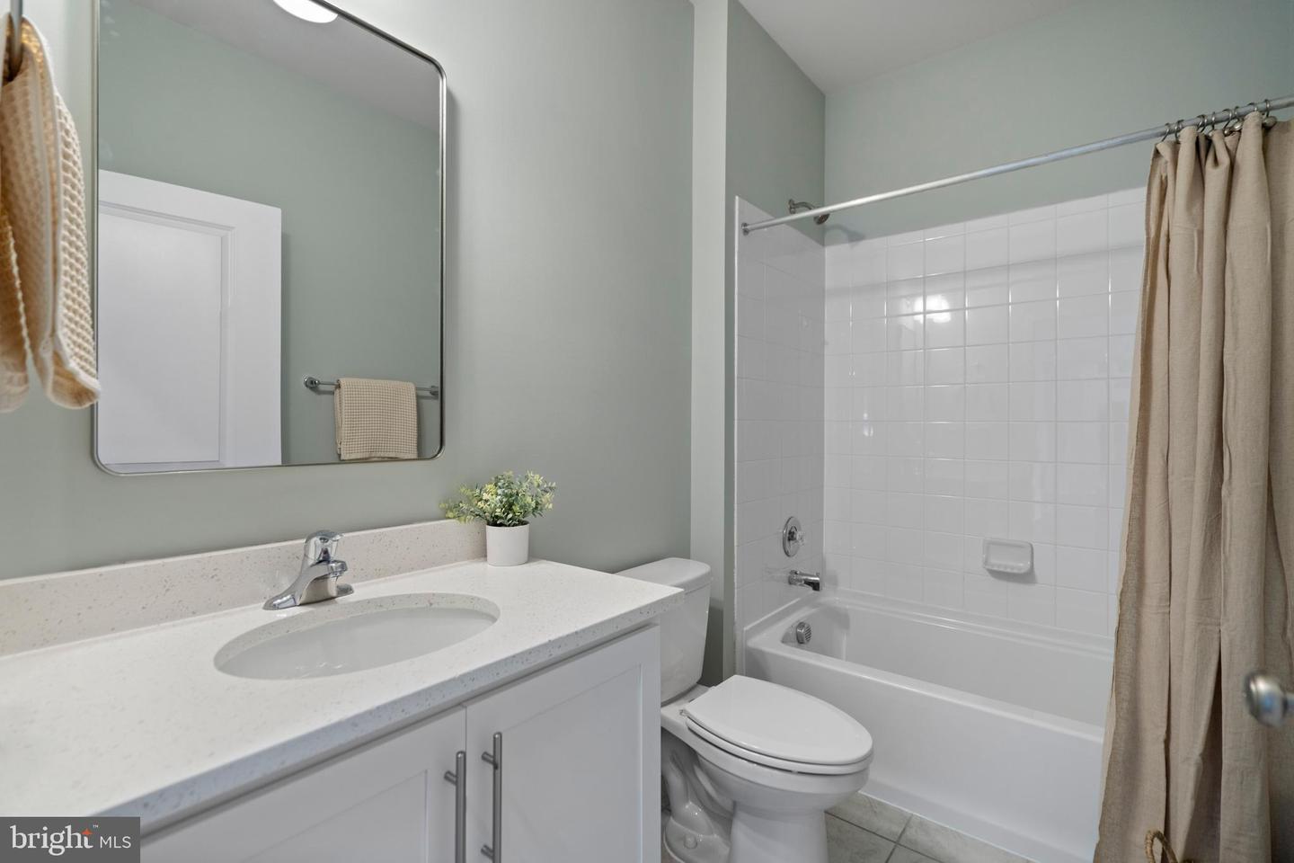 429 NORRIS ST, BERRYVILLE, Virginia 22611, 6 Bedrooms Bedrooms, ,4 BathroomsBathrooms,Residential,For sale,429 NORRIS ST,VACL2006066 MLS # VACL2006066