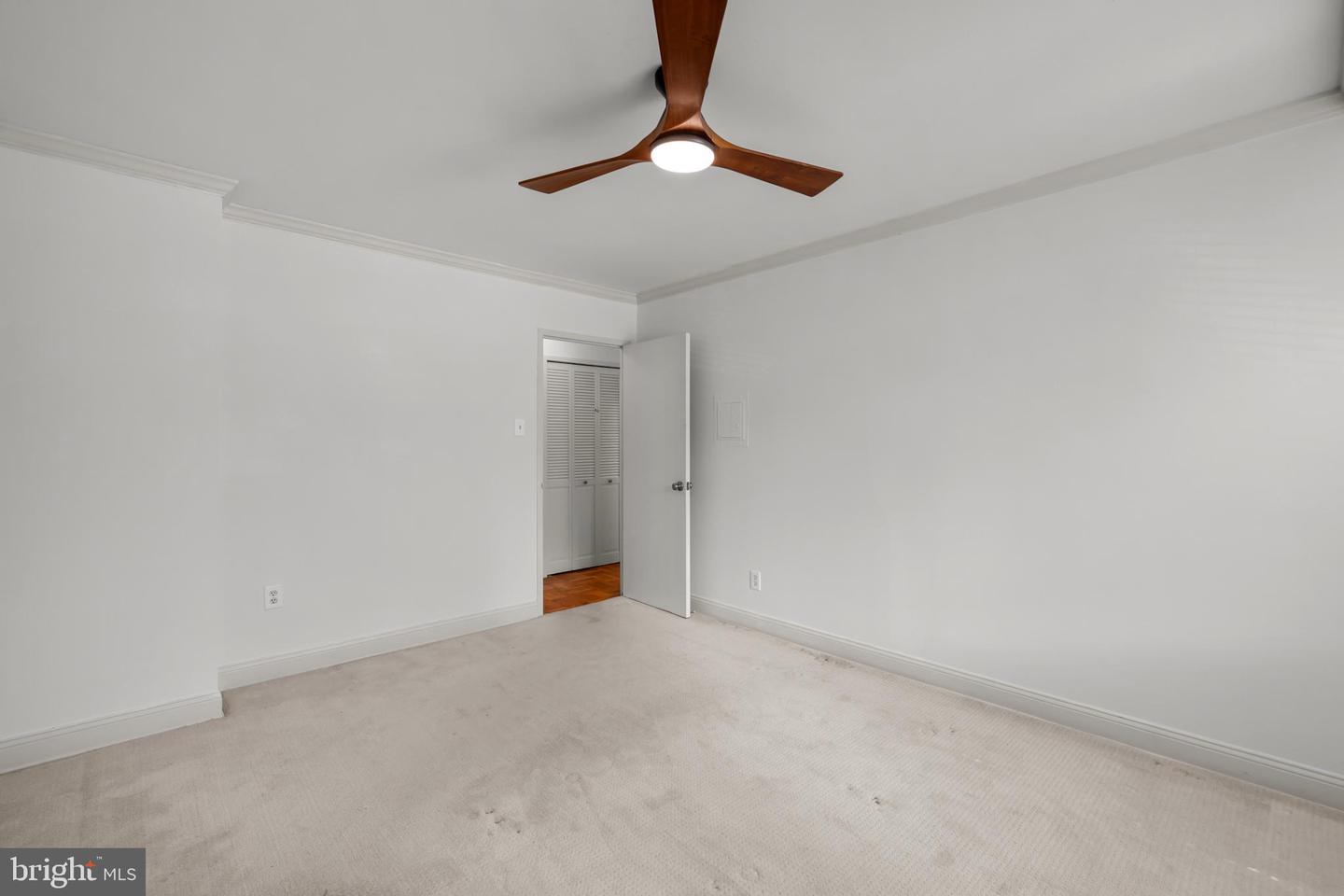 4000 TUNLAW RD NW #220, WASHINGTON, District Of Columbia 20007, 1 Bedroom Bedrooms, ,1 BathroomBathrooms,Residential,For sale,4000 TUNLAW RD NW #220,DCDC2222916 MLS # DCDC2222916