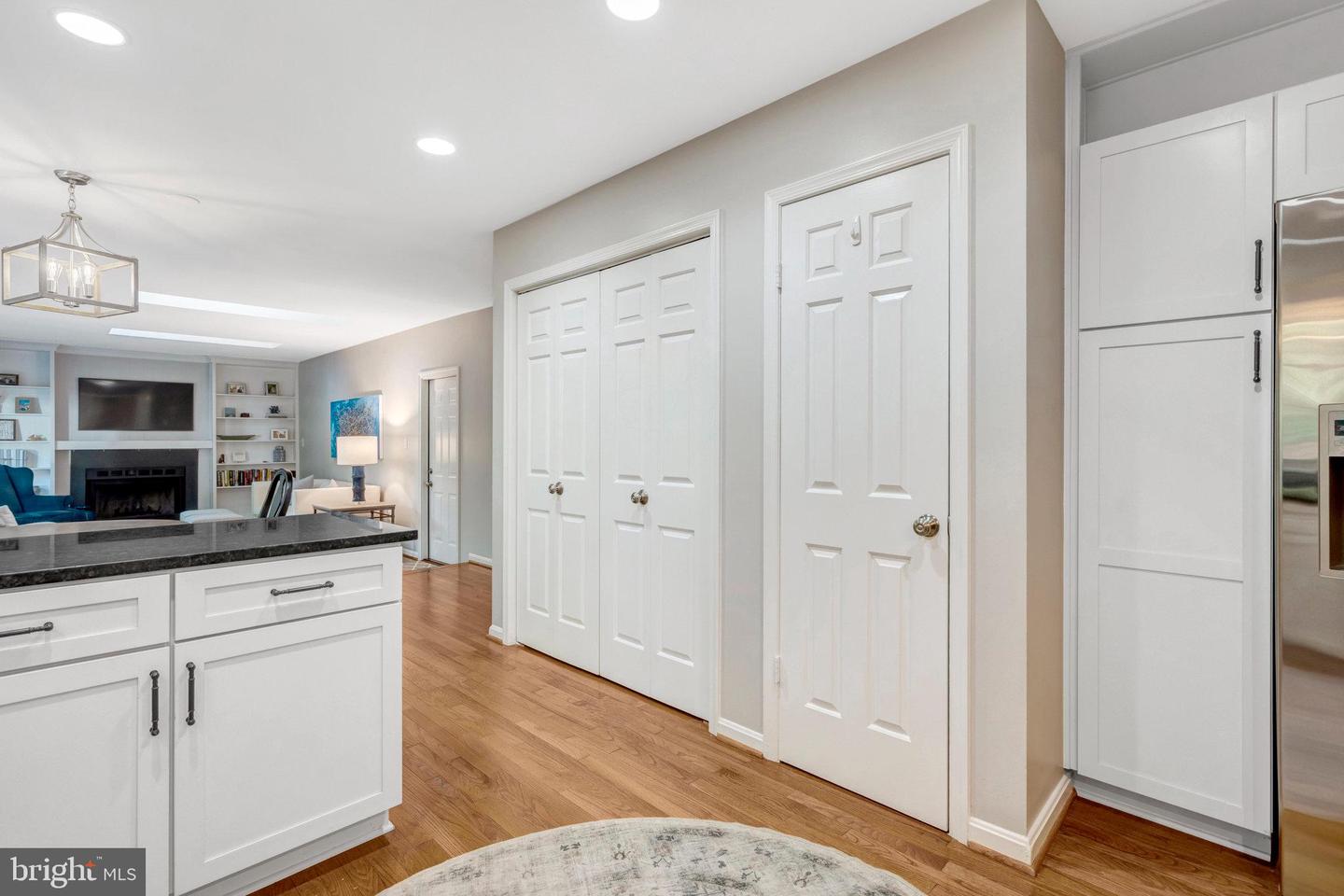 9524 OAK STREAM CT, FAIRFAX STATION, Virginia 22039, 4 Bedrooms Bedrooms, ,3 BathroomsBathrooms,Residential,For sale,9524 OAK STREAM CT,VAFX2268078 MLS # VAFX2268078