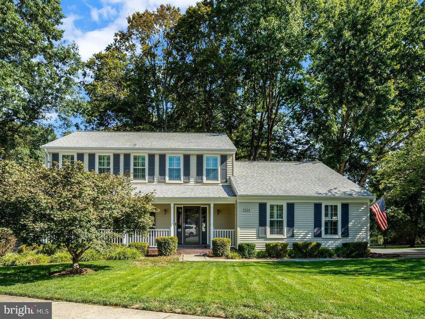 9524 OAK STREAM CT, FAIRFAX STATION, Virginia 22039, 4 Bedrooms Bedrooms, ,3 BathroomsBathrooms,Residential,For sale,9524 OAK STREAM CT,VAFX2268078 MLS # VAFX2268078