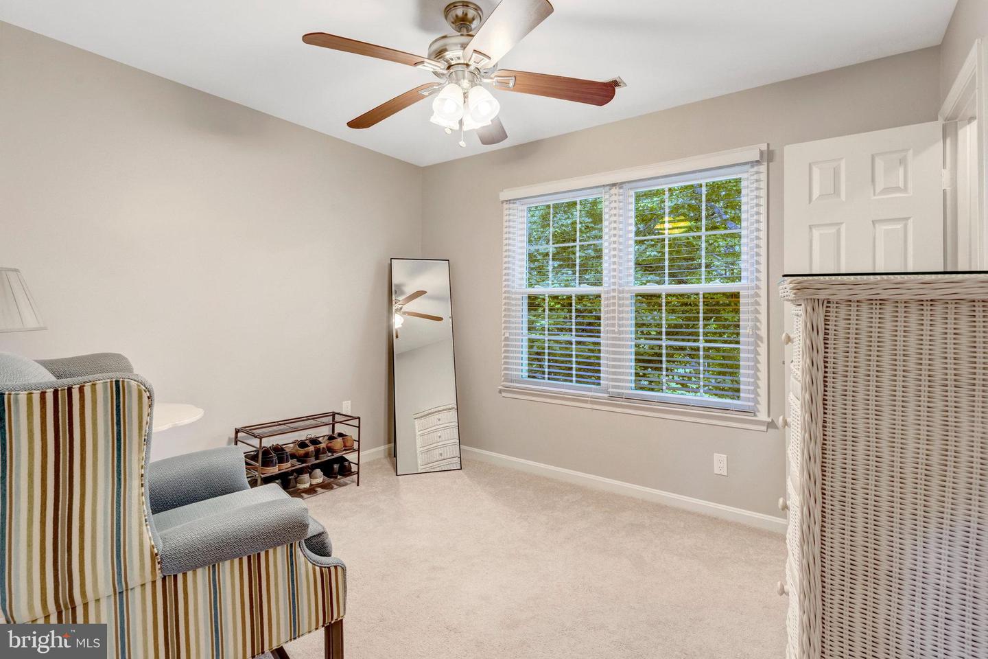 9524 OAK STREAM CT, FAIRFAX STATION, Virginia 22039, 4 Bedrooms Bedrooms, ,3 BathroomsBathrooms,Residential,For sale,9524 OAK STREAM CT,VAFX2268078 MLS # VAFX2268078
