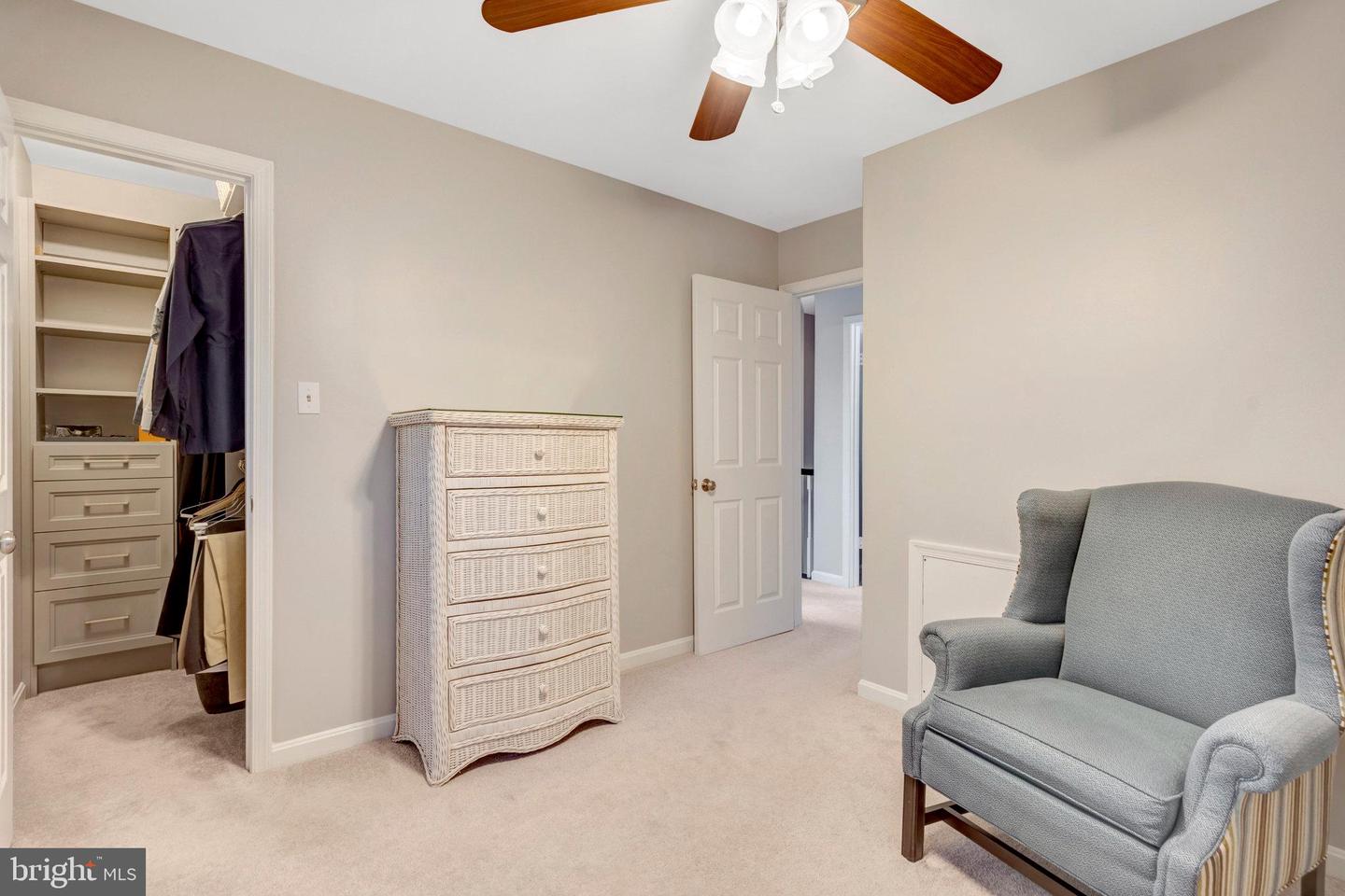 9524 OAK STREAM CT, FAIRFAX STATION, Virginia 22039, 4 Bedrooms Bedrooms, ,3 BathroomsBathrooms,Residential,For sale,9524 OAK STREAM CT,VAFX2268078 MLS # VAFX2268078