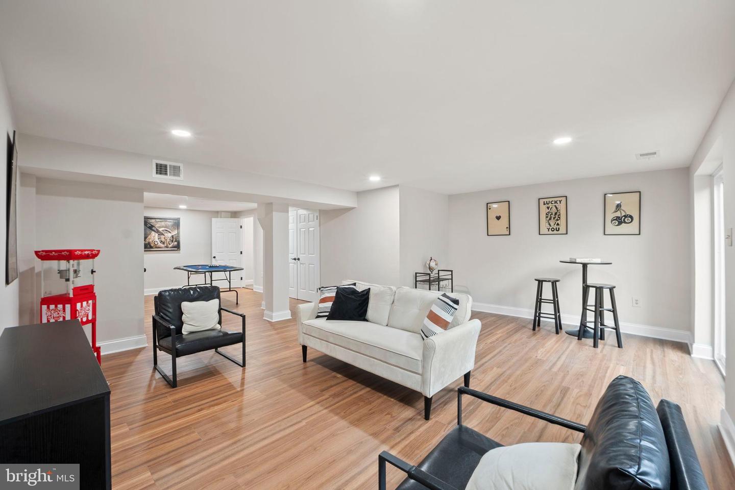 1937 MARINER LN, WOODBRIDGE, Virginia 22192, 3 Bedrooms Bedrooms, 12 Rooms Rooms,3 BathroomsBathrooms,Residential,For sale,1937 MARINER LN,VAPW2104334 MLS # VAPW2104334
