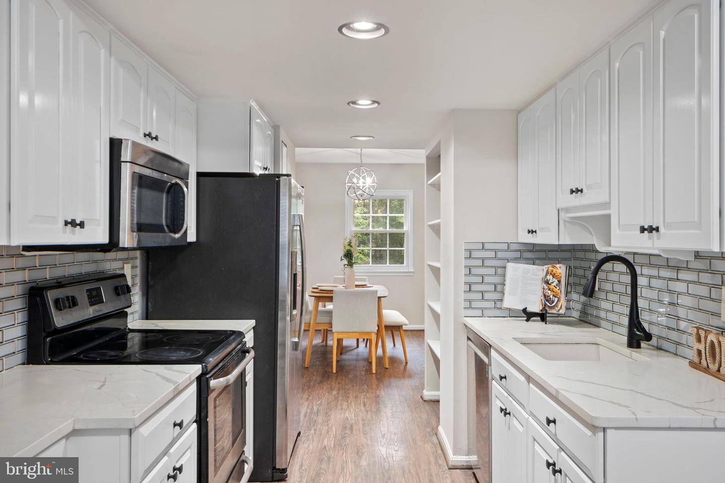 1937 MARINER LN, WOODBRIDGE, Virginia 22192, 3 Bedrooms Bedrooms, 12 Rooms Rooms,3 BathroomsBathrooms,Residential,For sale,1937 MARINER LN,VAPW2104334 MLS # VAPW2104334