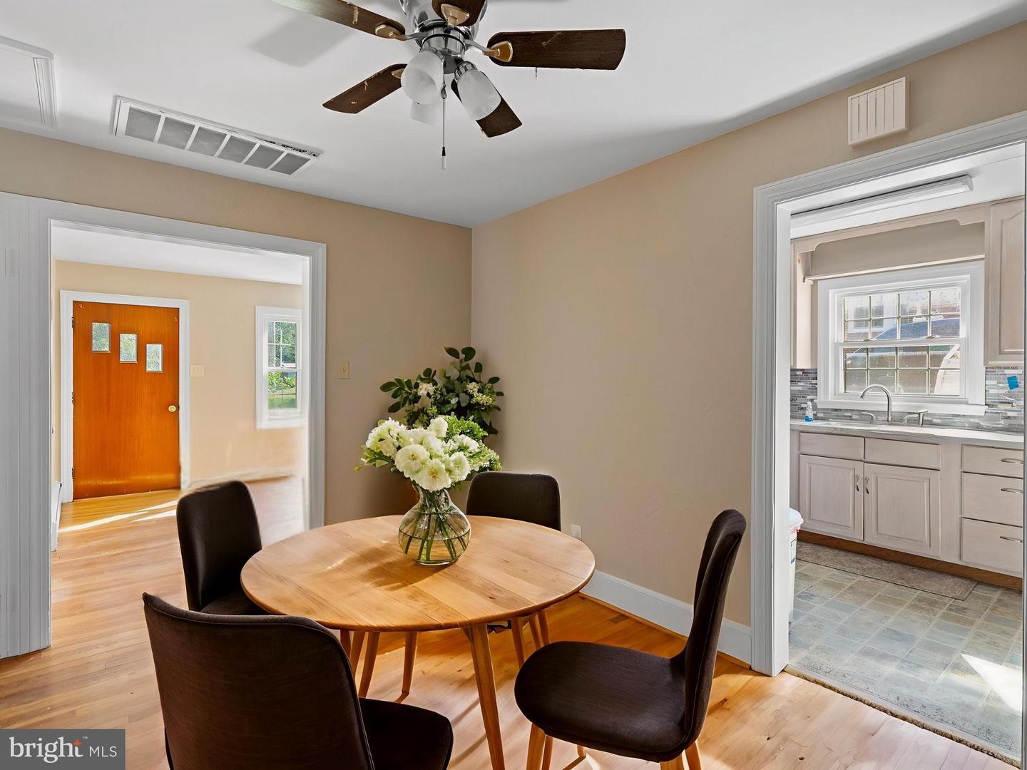 111 W 9TH ST, FRONT ROYAL, Virginia 22630, 3 Bedrooms Bedrooms, ,2 BathroomsBathrooms,Residential,For sale,111 W 9TH ST,VAWR2012324 MLS # VAWR2012324