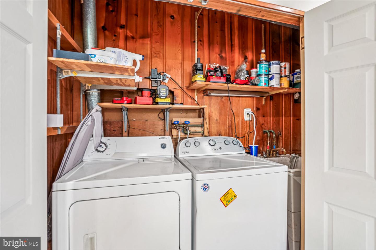 6108 DORCHESTER ST, SPRINGFIELD, Virginia 22150, 3 Bedrooms Bedrooms, ,2 BathroomsBathrooms,Residential,For sale,6108 DORCHESTER ST,VAFX2268130 MLS # VAFX2268130