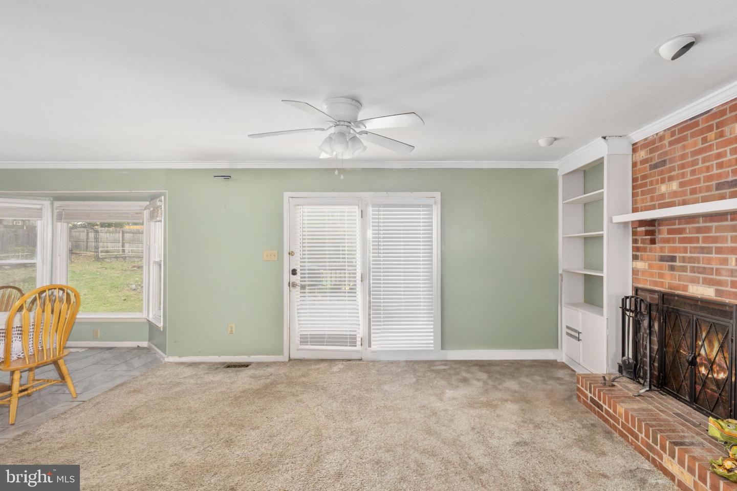 10611 MAPLE RIDGE DR, SPOTSYLVANIA, Virginia 22553, 4 Bedrooms Bedrooms, 11 Rooms Rooms,2 BathroomsBathrooms,Residential,For sale,10611 MAPLE RIDGE DR,VASP2036350 MLS # VASP2036350