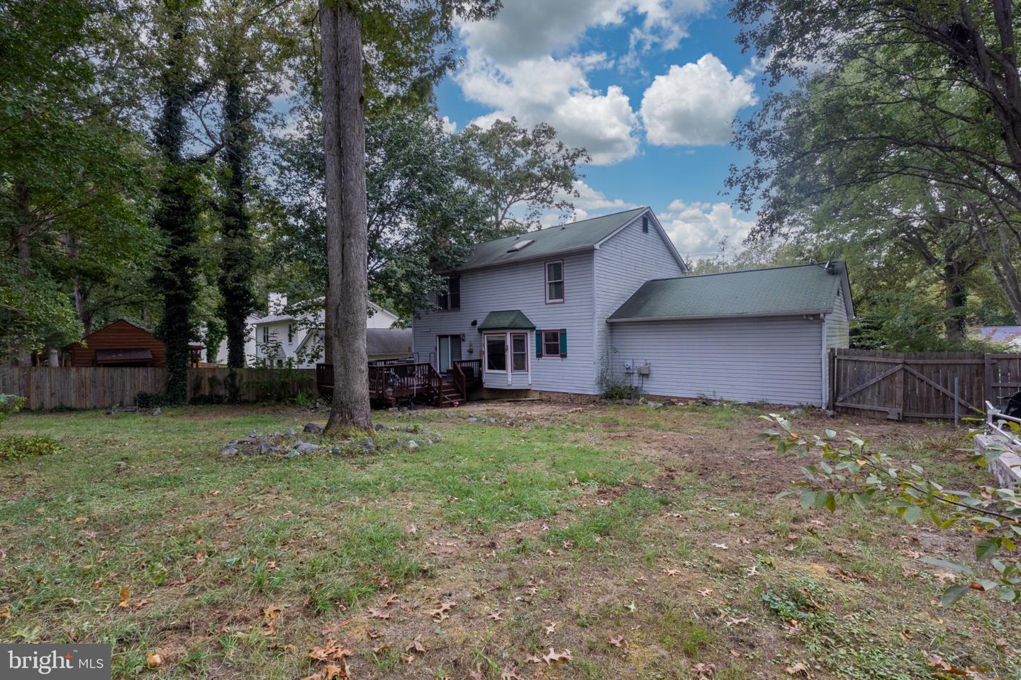 10611 MAPLE RIDGE DR, SPOTSYLVANIA, Virginia 22553, 4 Bedrooms Bedrooms, 11 Rooms Rooms,2 BathroomsBathrooms,Residential,For sale,10611 MAPLE RIDGE DR,VASP2036350 MLS # VASP2036350