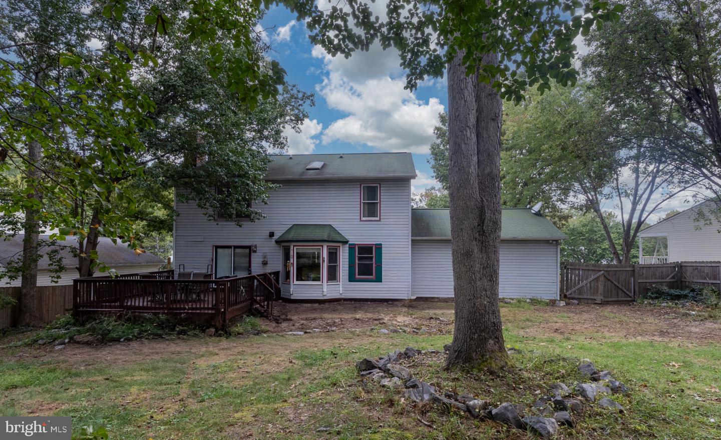 10611 MAPLE RIDGE DR, SPOTSYLVANIA, Virginia 22553, 4 Bedrooms Bedrooms, 11 Rooms Rooms,2 BathroomsBathrooms,Residential,For sale,10611 MAPLE RIDGE DR,VASP2036350 MLS # VASP2036350