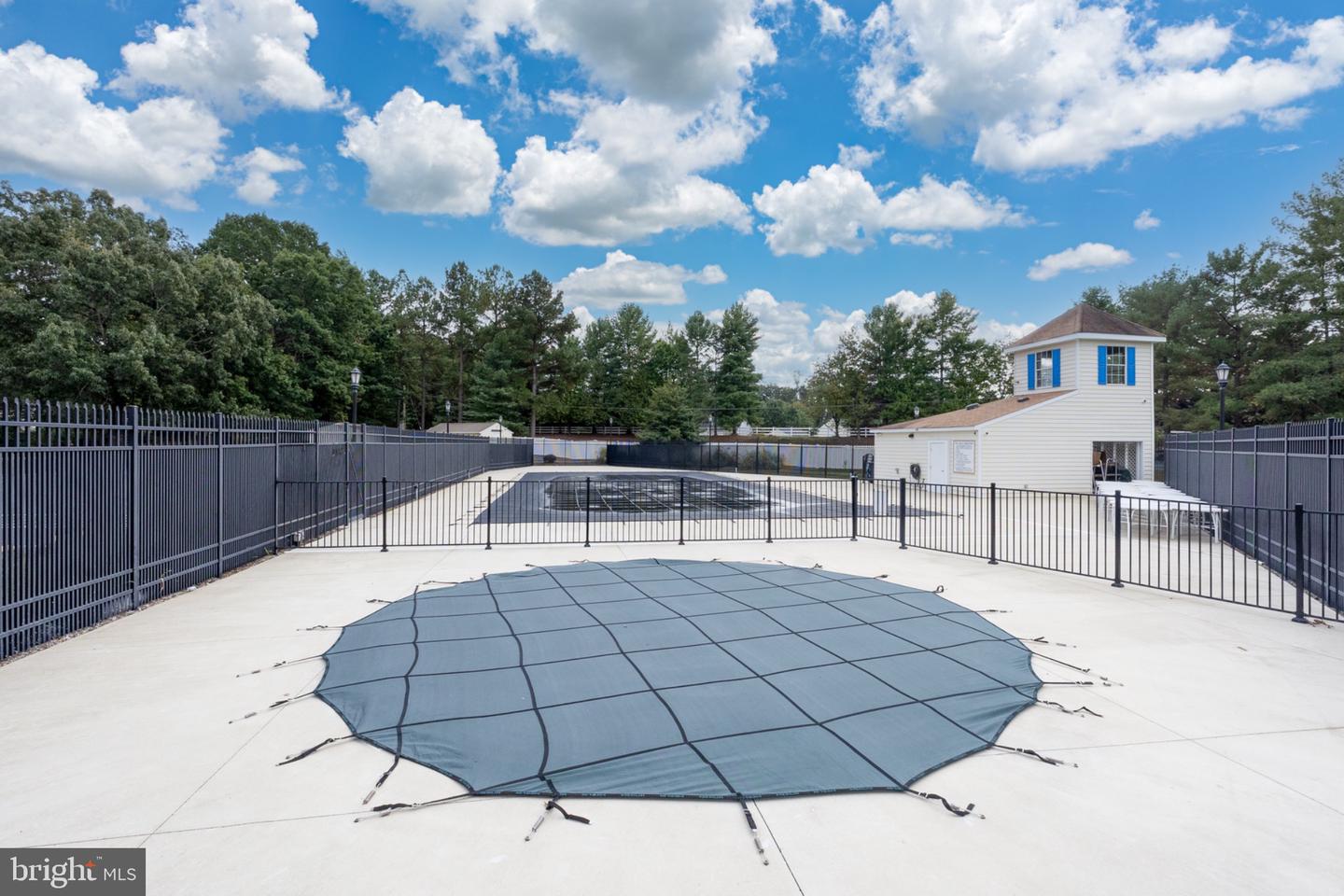 10611 MAPLE RIDGE DR, SPOTSYLVANIA, Virginia 22553, 4 Bedrooms Bedrooms, 11 Rooms Rooms,2 BathroomsBathrooms,Residential,For sale,10611 MAPLE RIDGE DR,VASP2036350 MLS # VASP2036350