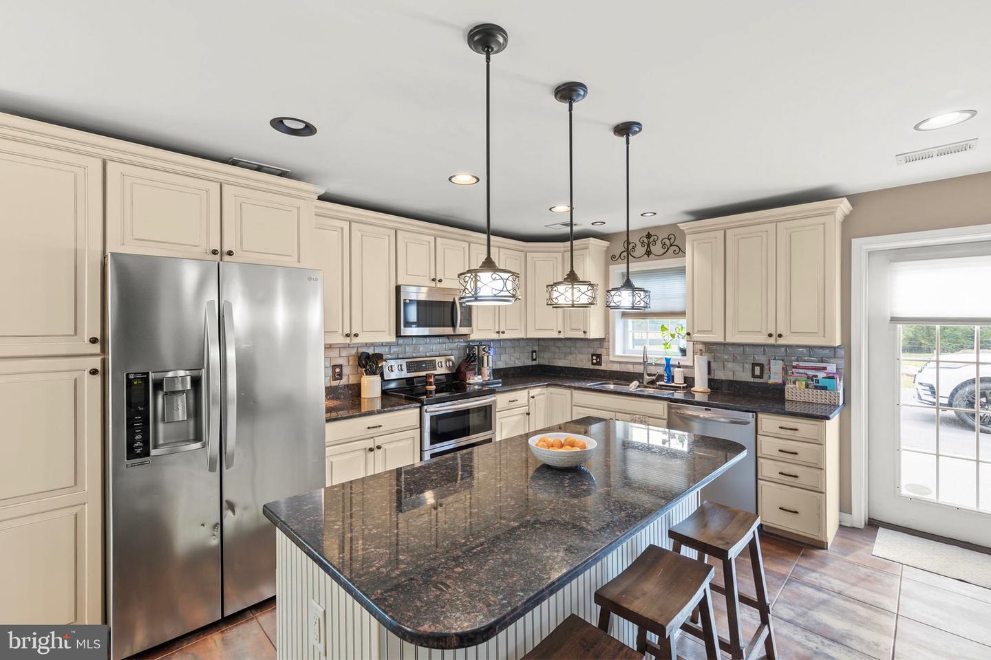 1087 CEDAR HILL RD, CLEAR BROOK, Virginia 22624, 3 Bedrooms Bedrooms, ,2 BathroomsBathrooms,Residential,For sale,1087 CEDAR HILL RD,VAFV2036902 MLS # VAFV2036902