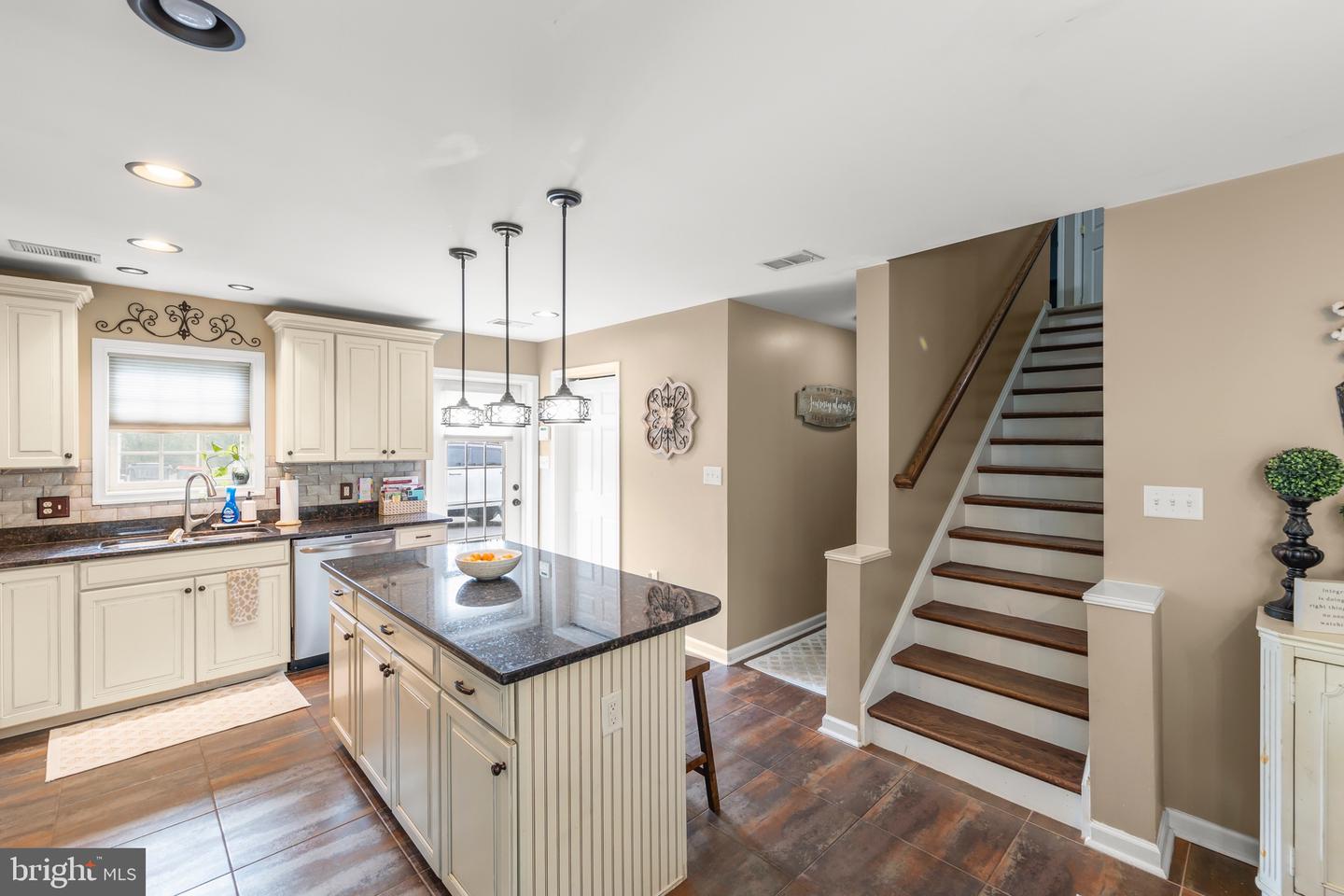 1087 CEDAR HILL RD, CLEAR BROOK, Virginia 22624, 3 Bedrooms Bedrooms, ,2 BathroomsBathrooms,Residential,For sale,1087 CEDAR HILL RD,VAFV2036902 MLS # VAFV2036902