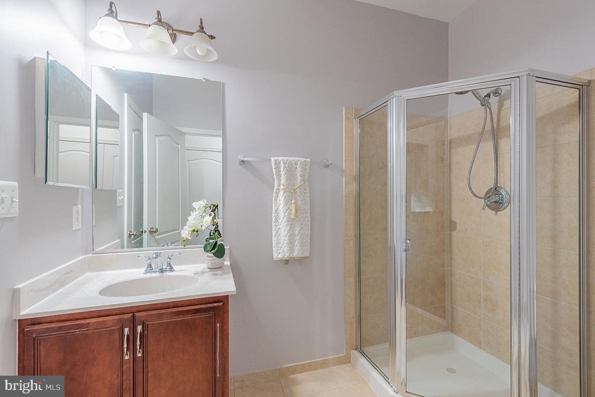 43308 BARNSTEAD DR, ASHBURN, Virginia 20148, 5 Bedrooms Bedrooms, ,5 BathroomsBathrooms,Residential,For sale,43308 BARNSTEAD DR,VALO2107206 MLS # VALO2107206