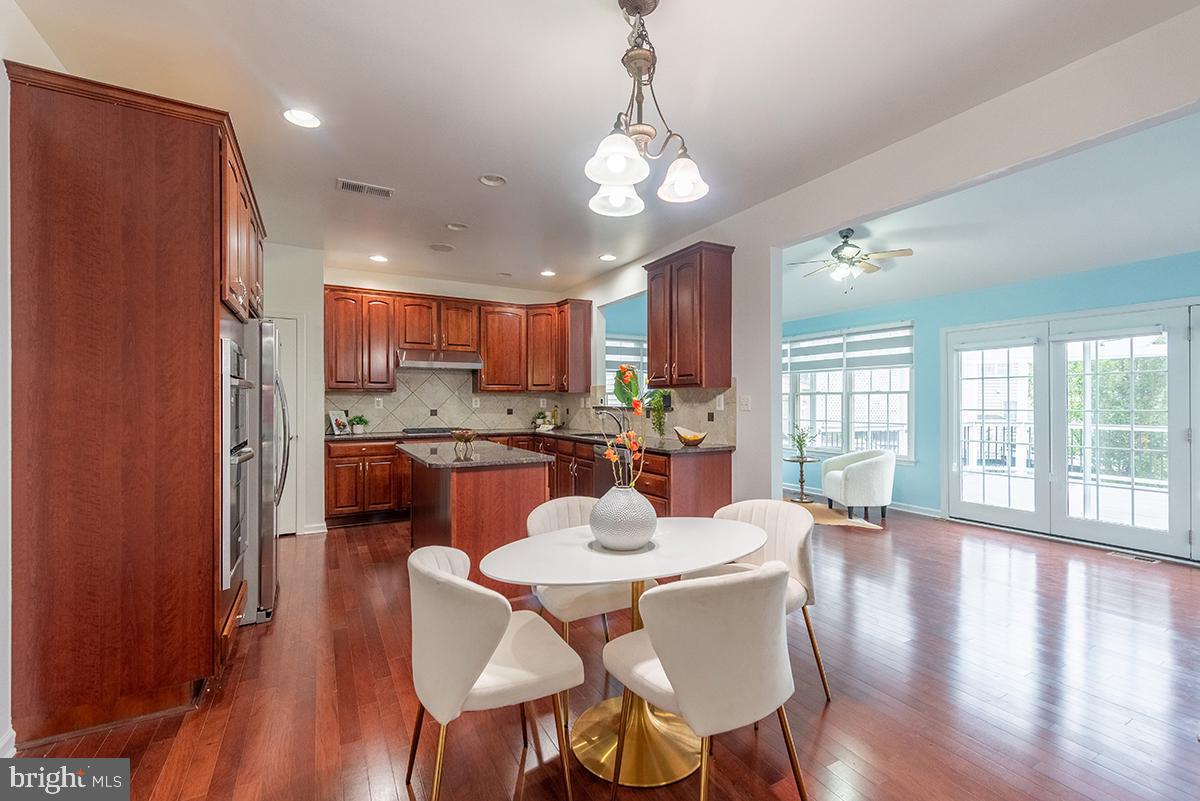 43308 BARNSTEAD DR, ASHBURN, Virginia 20148, 5 Bedrooms Bedrooms, ,5 BathroomsBathrooms,Residential,For sale,43308 BARNSTEAD DR,VALO2107206 MLS # VALO2107206