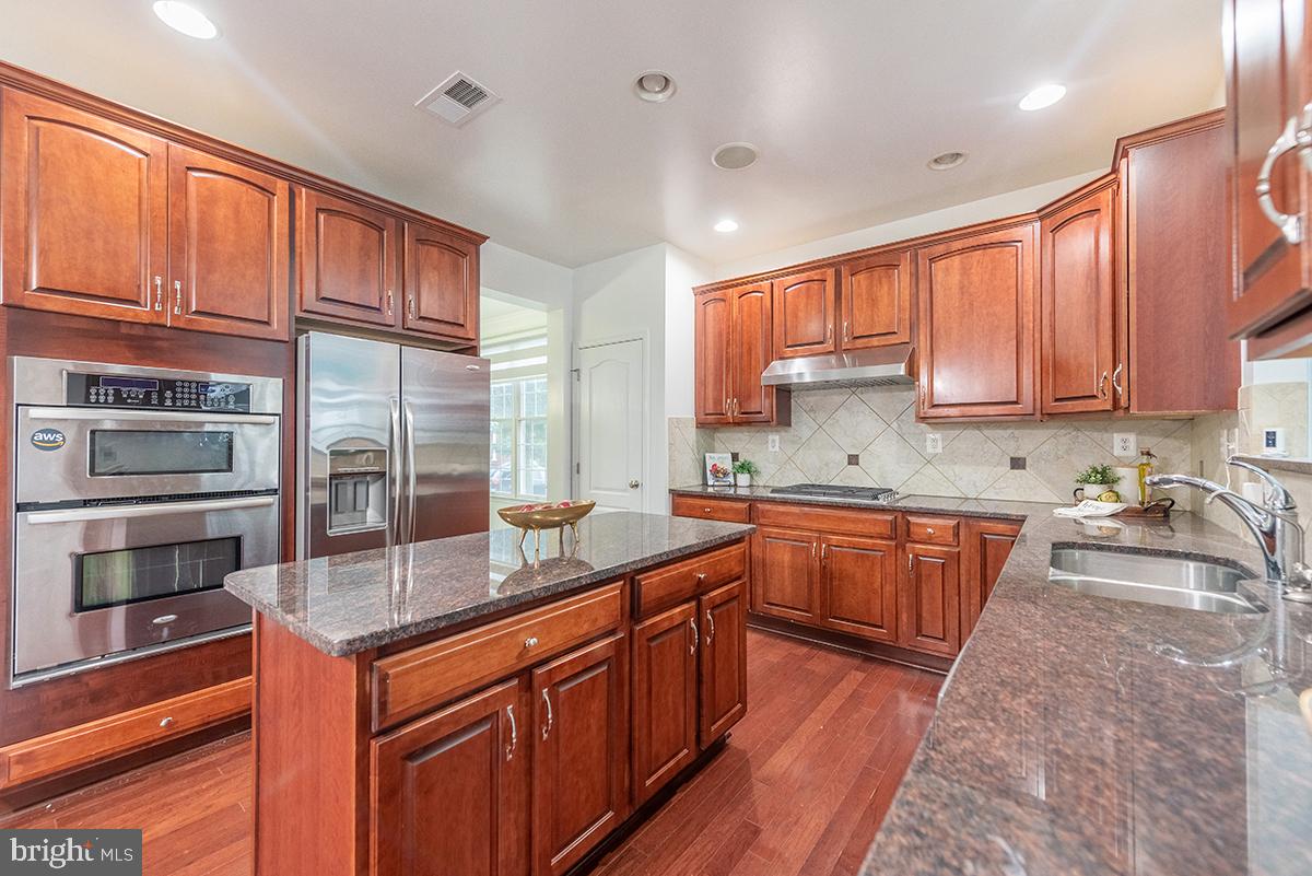 43308 BARNSTEAD DR, ASHBURN, Virginia 20148, 5 Bedrooms Bedrooms, ,5 BathroomsBathrooms,Residential,For sale,43308 BARNSTEAD DR,VALO2107206 MLS # VALO2107206