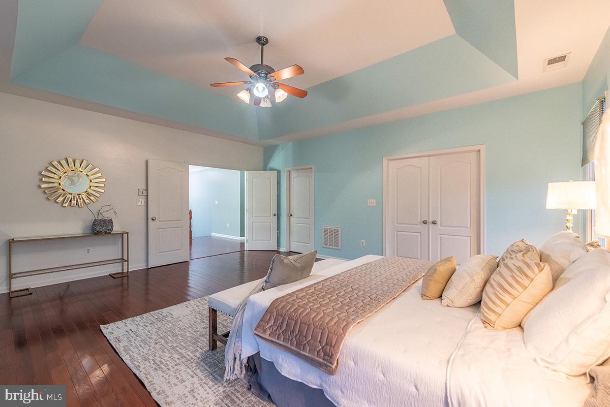 43308 BARNSTEAD DR, ASHBURN, Virginia 20148, 5 Bedrooms Bedrooms, ,5 BathroomsBathrooms,Residential,For sale,43308 BARNSTEAD DR,VALO2107206 MLS # VALO2107206