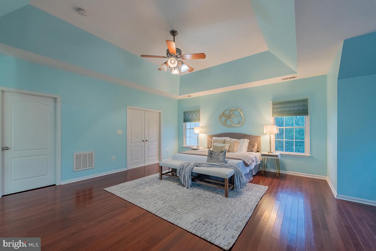43308 BARNSTEAD DR, ASHBURN, Virginia 20148, 5 Bedrooms Bedrooms, ,5 BathroomsBathrooms,Residential,For sale,43308 BARNSTEAD DR,VALO2107206 MLS # VALO2107206