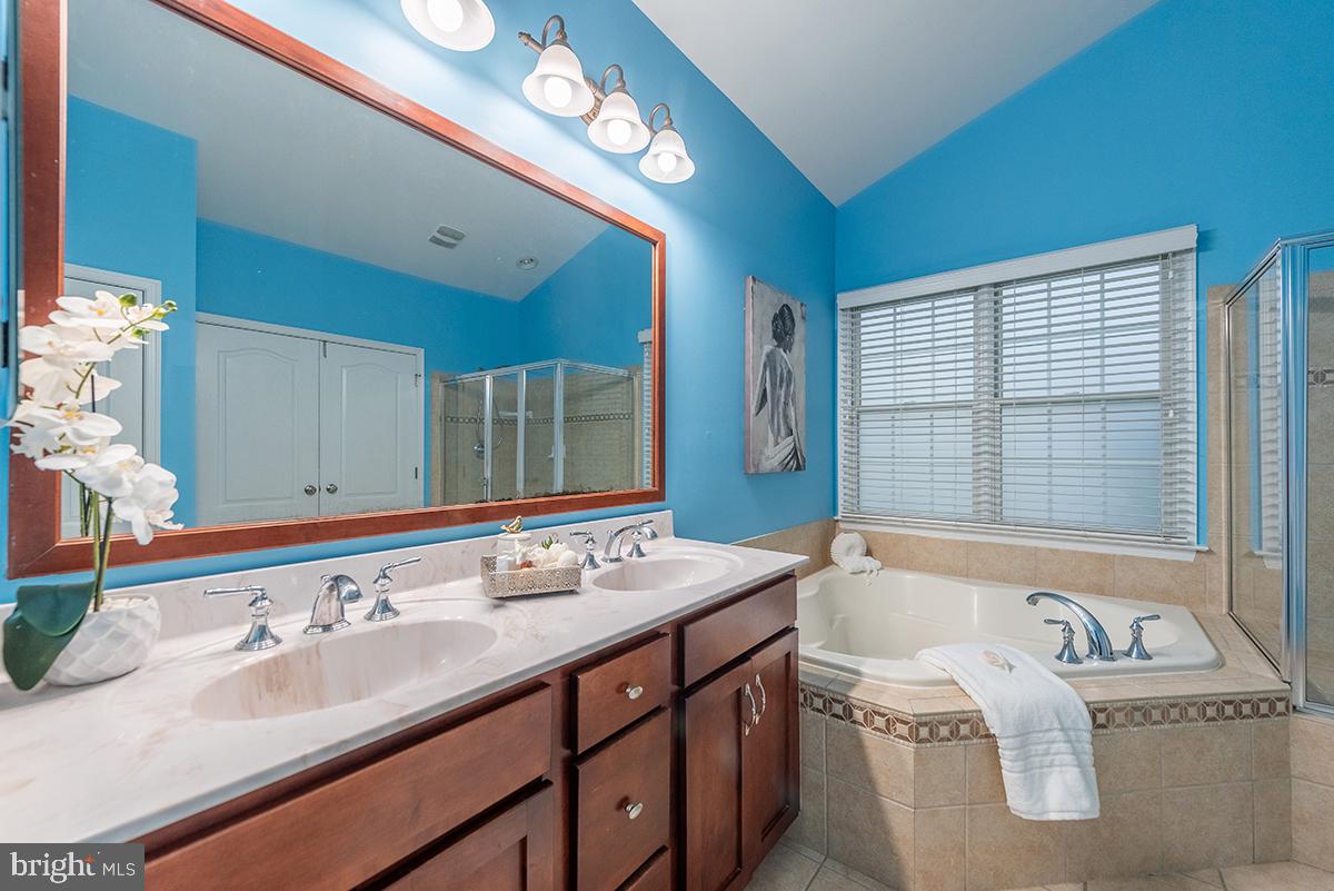 43308 BARNSTEAD DR, ASHBURN, Virginia 20148, 5 Bedrooms Bedrooms, ,5 BathroomsBathrooms,Residential,For sale,43308 BARNSTEAD DR,VALO2107206 MLS # VALO2107206