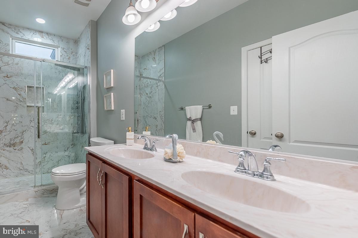43308 BARNSTEAD DR, ASHBURN, Virginia 20148, 5 Bedrooms Bedrooms, ,5 BathroomsBathrooms,Residential,For sale,43308 BARNSTEAD DR,VALO2107206 MLS # VALO2107206