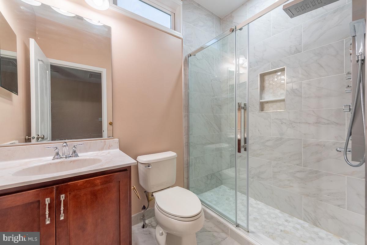 43308 BARNSTEAD DR, ASHBURN, Virginia 20148, 5 Bedrooms Bedrooms, ,5 BathroomsBathrooms,Residential,For sale,43308 BARNSTEAD DR,VALO2107206 MLS # VALO2107206