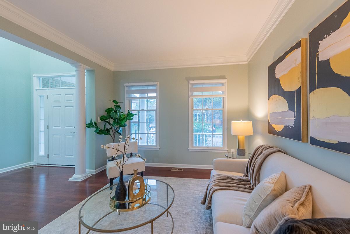 43308 BARNSTEAD DR, ASHBURN, Virginia 20148, 5 Bedrooms Bedrooms, ,5 BathroomsBathrooms,Residential,For sale,43308 BARNSTEAD DR,VALO2107206 MLS # VALO2107206
