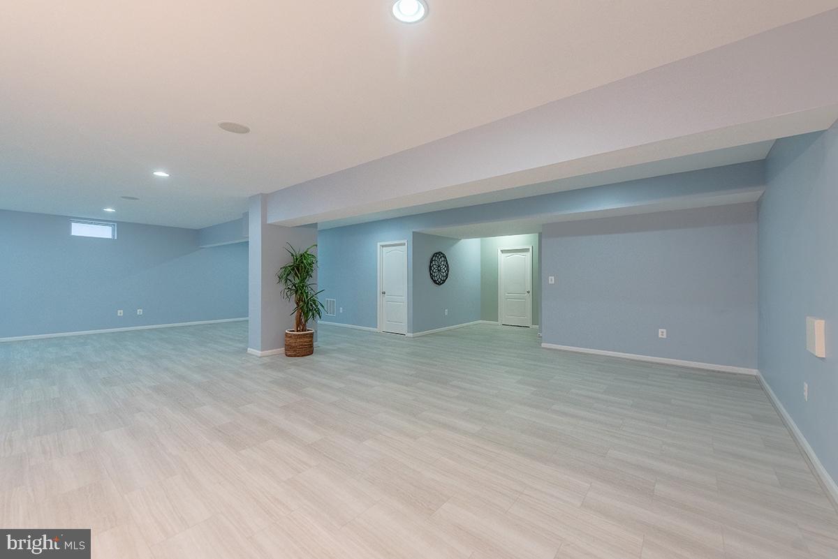 43308 BARNSTEAD DR, ASHBURN, Virginia 20148, 5 Bedrooms Bedrooms, ,5 BathroomsBathrooms,Residential,For sale,43308 BARNSTEAD DR,VALO2107206 MLS # VALO2107206