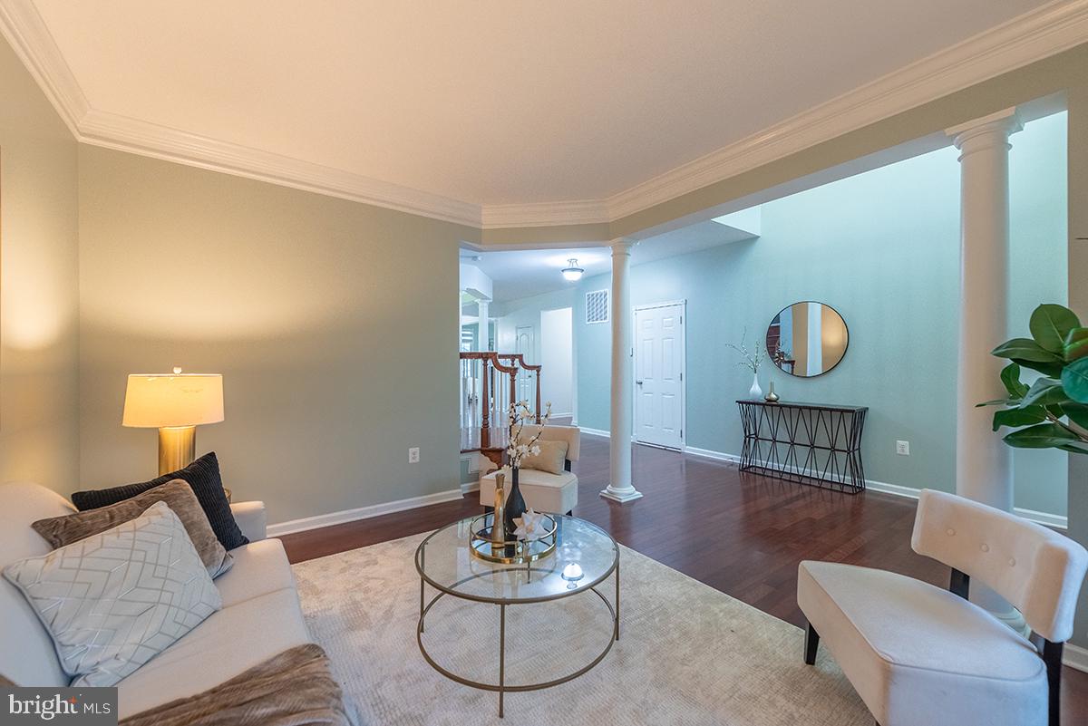 43308 BARNSTEAD DR, ASHBURN, Virginia 20148, 5 Bedrooms Bedrooms, ,5 BathroomsBathrooms,Residential,For sale,43308 BARNSTEAD DR,VALO2107206 MLS # VALO2107206