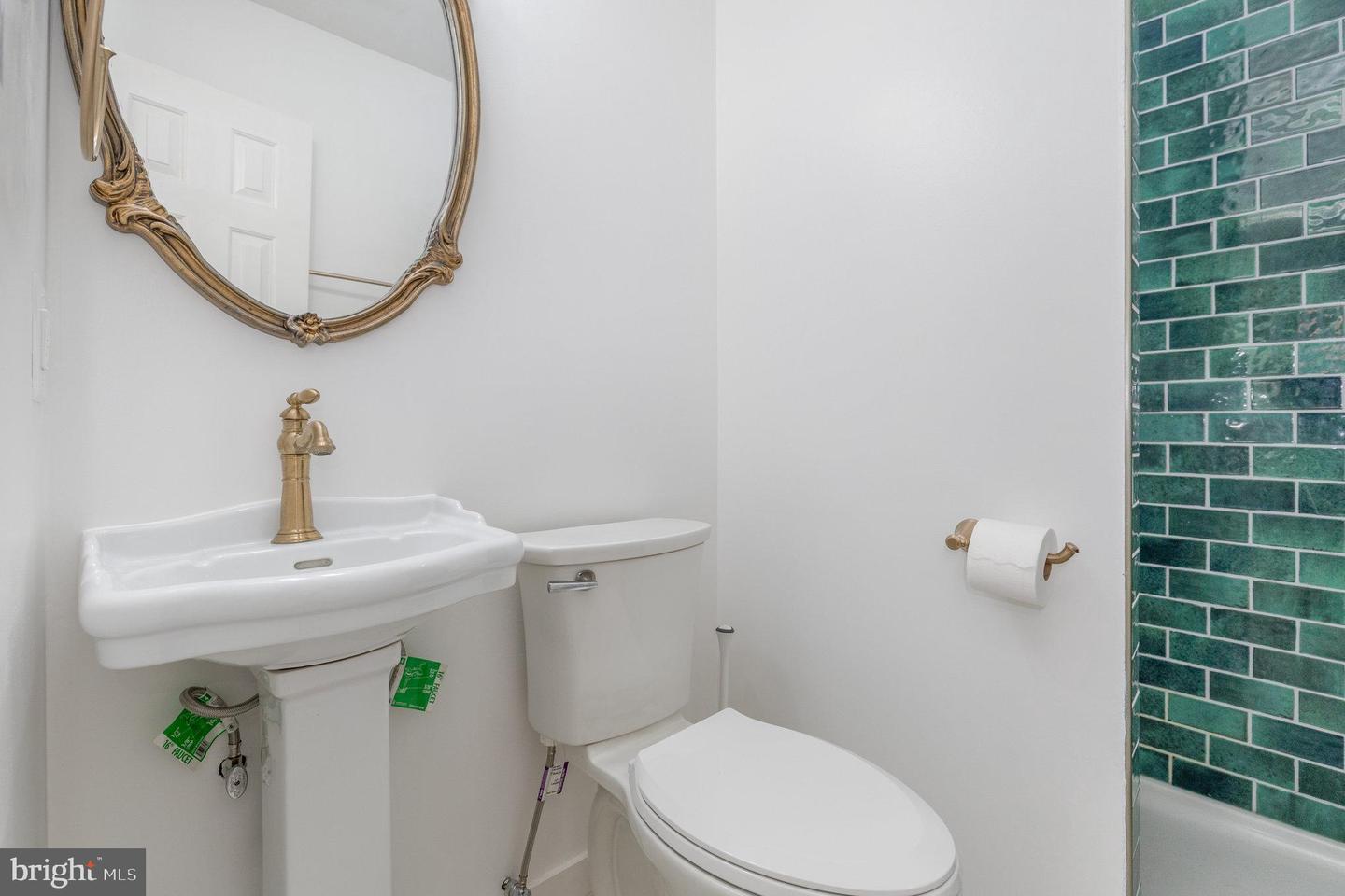 2140 CYPRESS DR, CULPEPER, Virginia 22701, 3 Bedrooms Bedrooms, ,2 BathroomsBathrooms,Residential,For sale,2140 CYPRESS DR,VACU2011618 MLS # VACU2011618