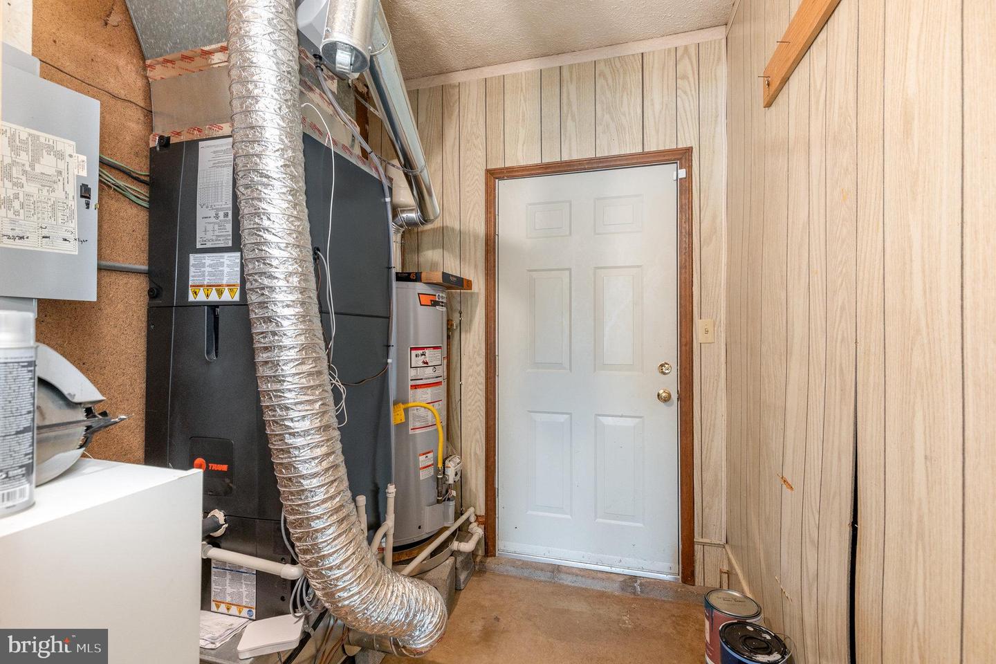 2140 CYPRESS DR, CULPEPER, Virginia 22701, 3 Bedrooms Bedrooms, ,2 BathroomsBathrooms,Residential,For sale,2140 CYPRESS DR,VACU2011618 MLS # VACU2011618