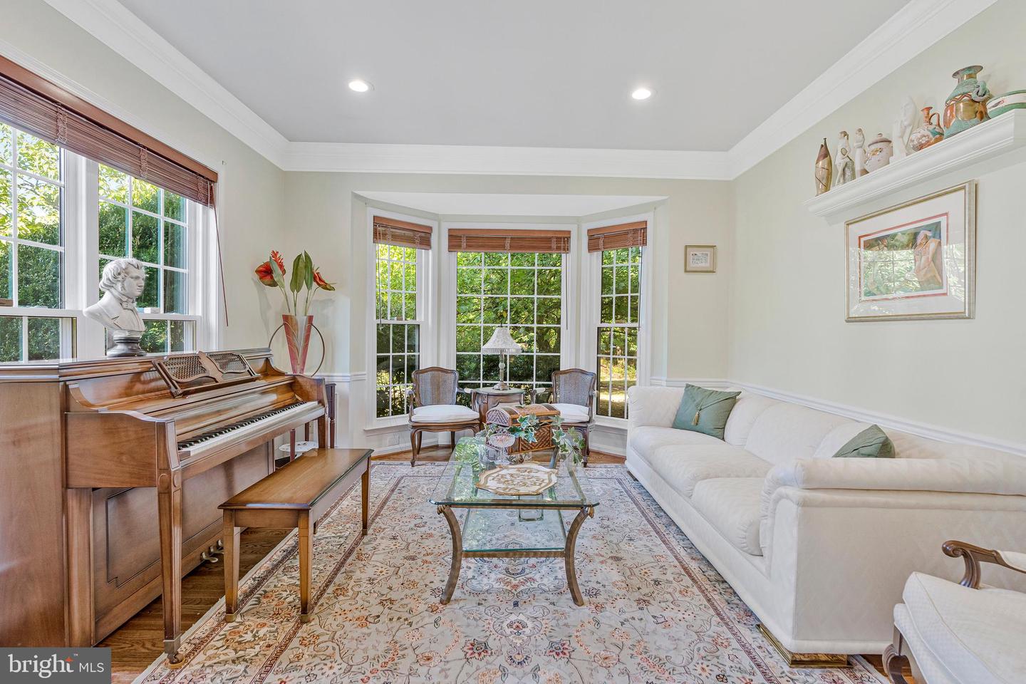 12492 FOX VIEW WAY, RESTON, Virginia 20191, 4 Bedrooms Bedrooms, ,4 BathroomsBathrooms,Residential,For sale,12492 FOX VIEW WAY,VAFX2268260 MLS # VAFX2268260