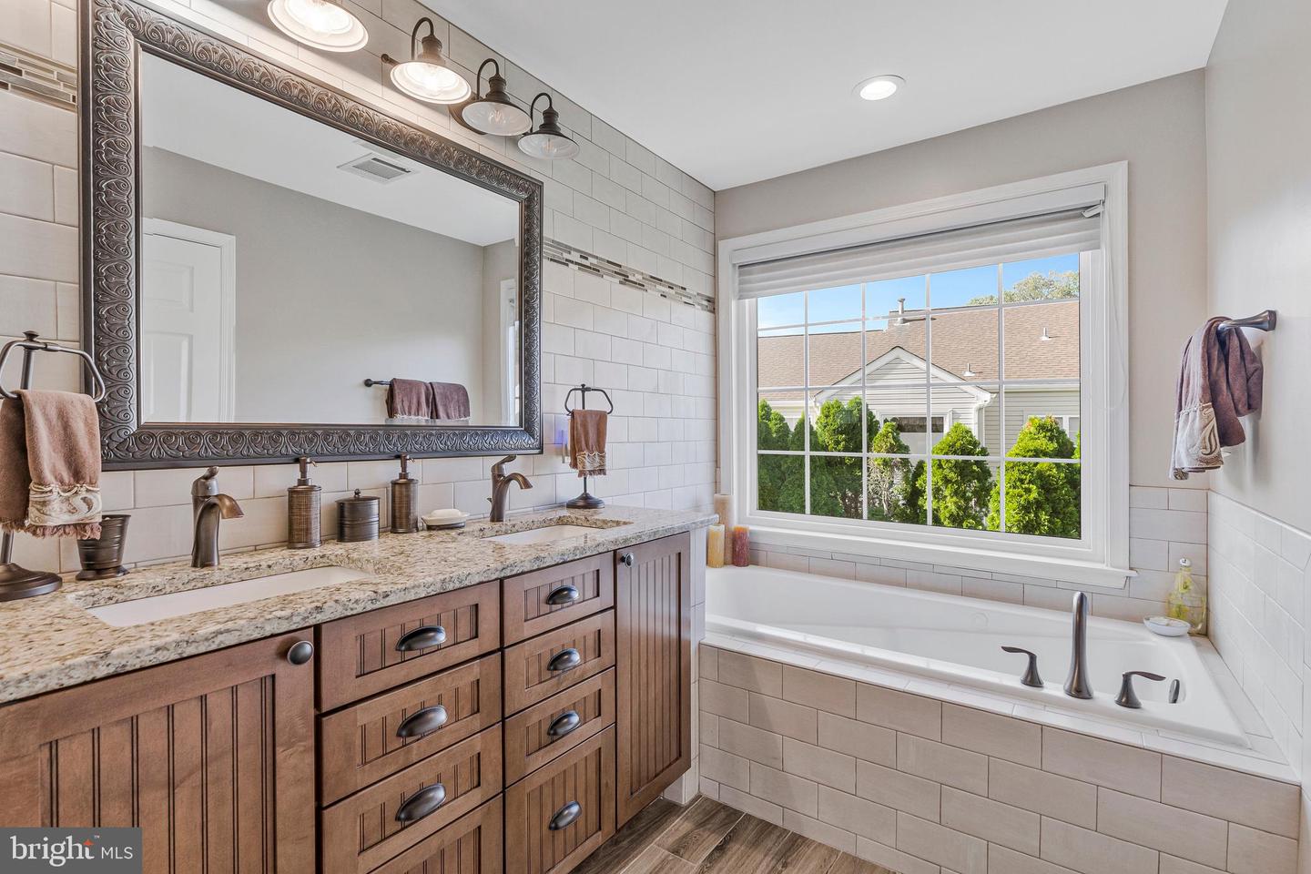 12492 FOX VIEW WAY, RESTON, Virginia 20191, 4 Bedrooms Bedrooms, ,4 BathroomsBathrooms,Residential,For sale,12492 FOX VIEW WAY,VAFX2268260 MLS # VAFX2268260